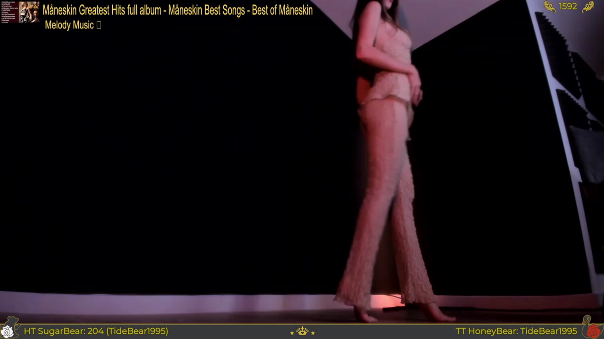 Gallery image thumbnail from JoBearr's myfreecams stream on, 06/03/2023, 02:37 image 4 of 20