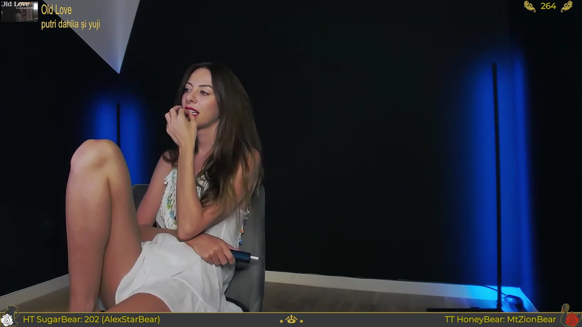 Gallery image thumbnail from JoBearr's myfreecams stream on, 06/24/2023, 20:09 image 13 of 20
