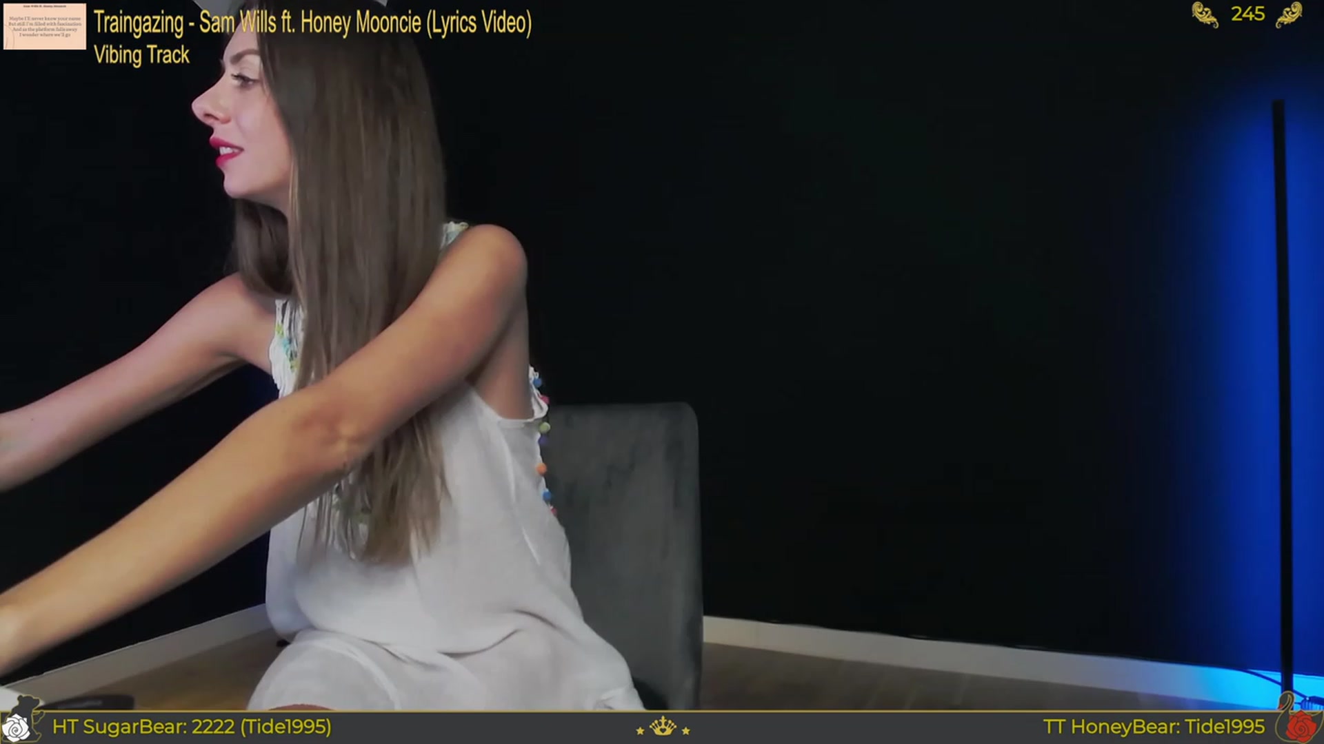 Gallery image thumbnail from JoBearr's myfreecams stream on, 06/24/2023, 21:06 image 4 of 20