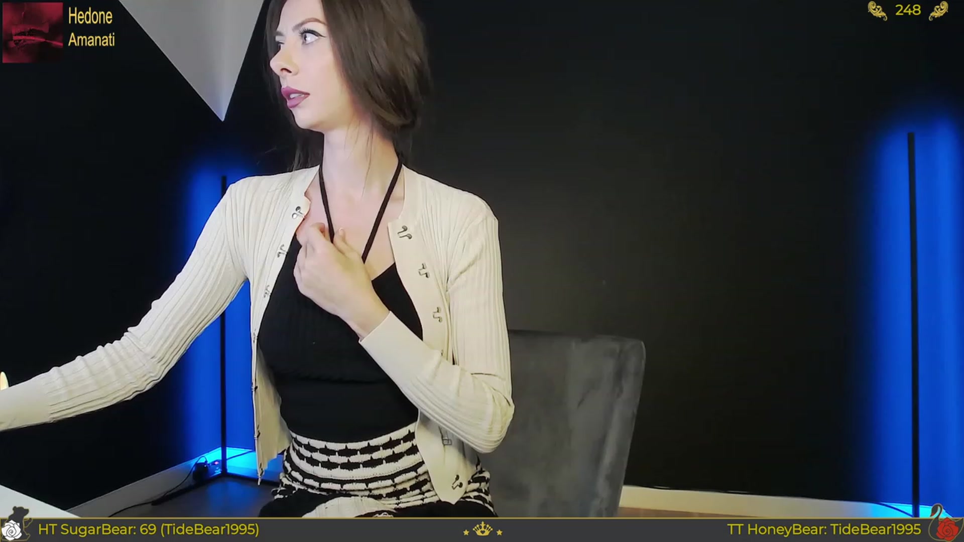 Gallery image thumbnail from JoBearr's myfreecams stream on, 07/02/2023, 20:55 image 4 of 20