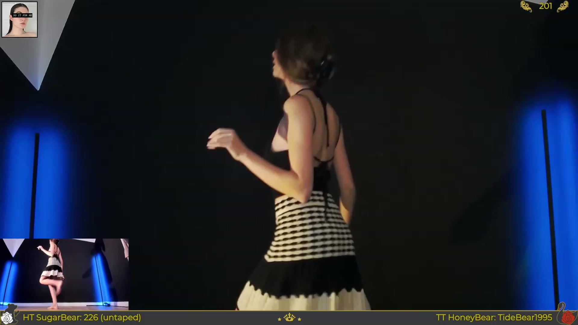 Gallery image thumbnail from JoBearr's myfreecams stream on, 07/02/2023, 20:55 image 12 of 20