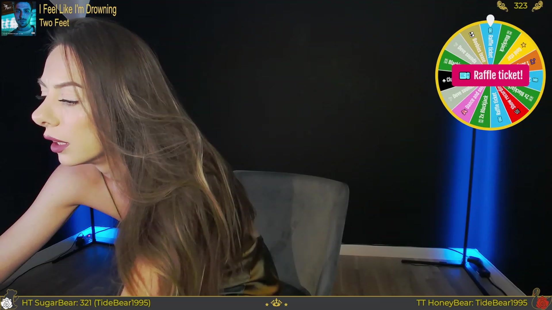 Gallery image thumbnail from JoBearr's myfreecams stream on, 07/07/2023, 22:15 image 14 of 20