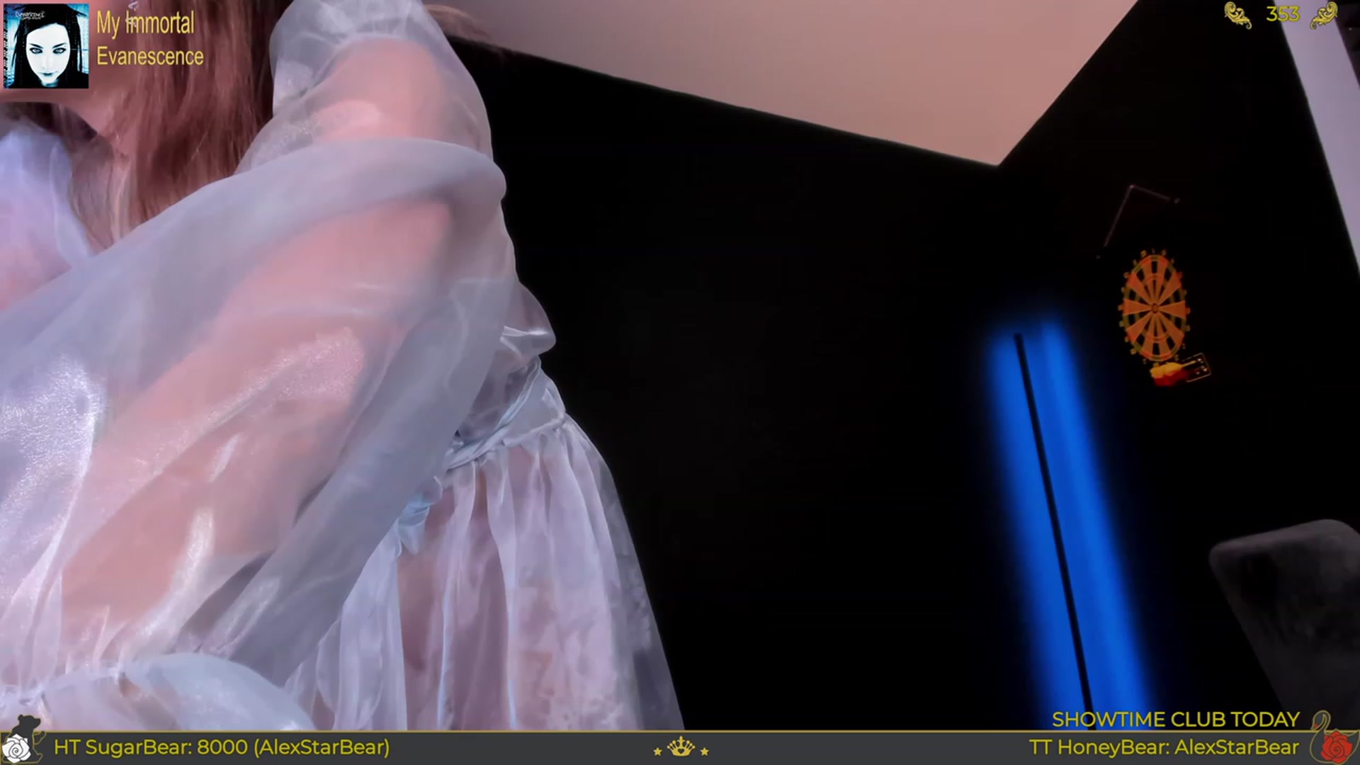 Gallery image thumbnail from JoBearr's myfreecams stream on, 07/15/2023, 24:52 image 7 of 20