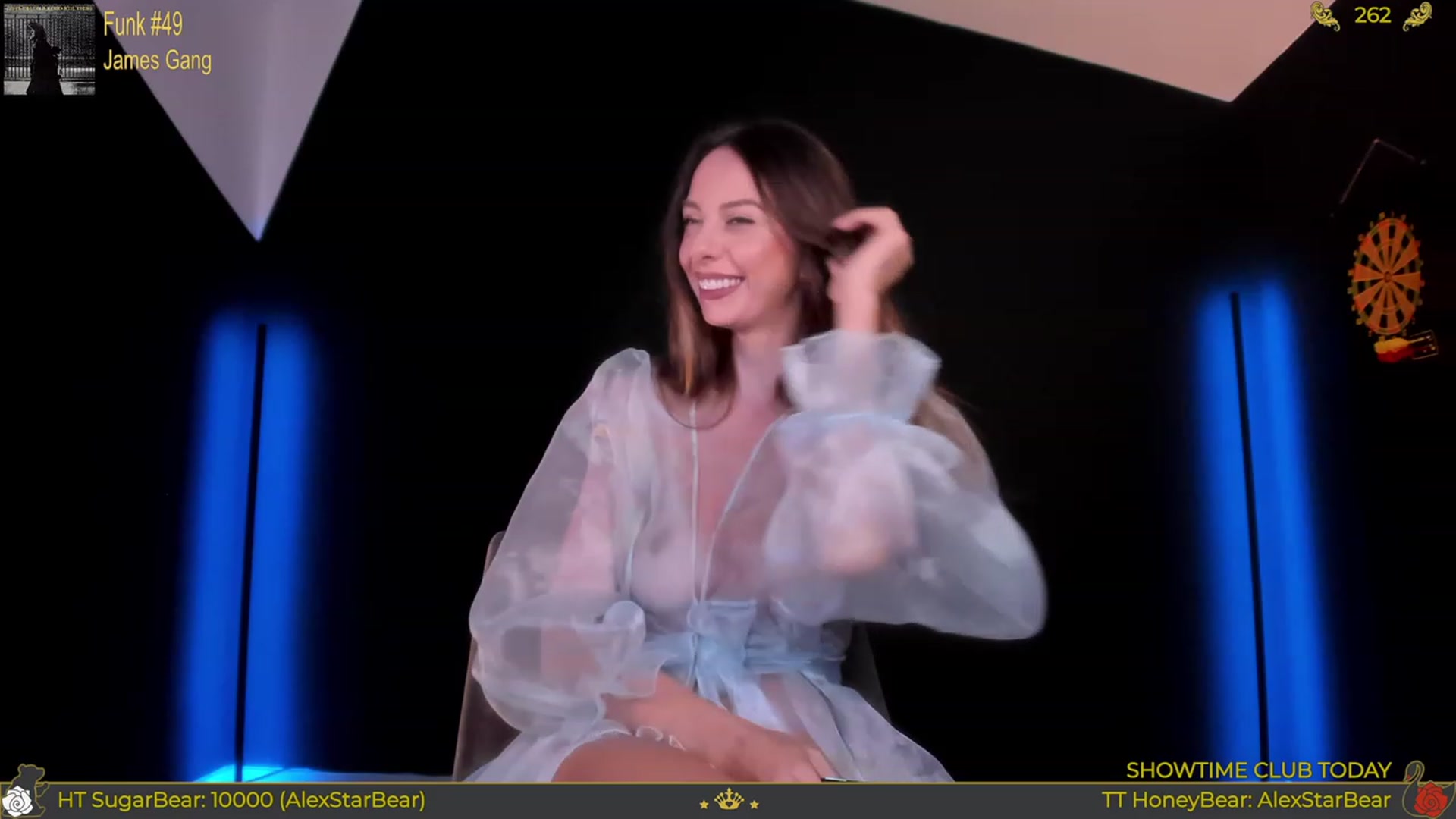 Gallery image thumbnail from JoBearr's myfreecams stream on, 07/15/2023, 24:52 image 13 of 20