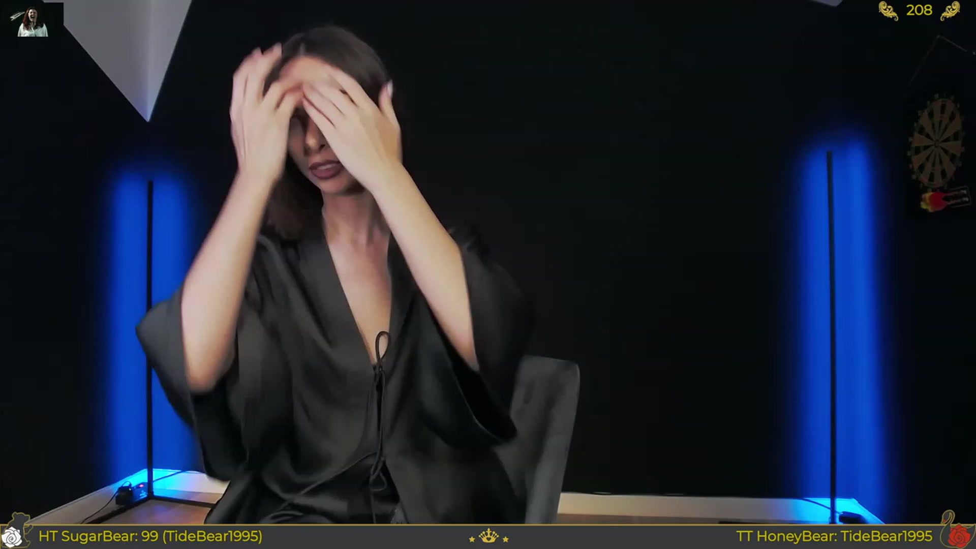 Gallery image thumbnail from JoBearr's myfreecams stream on, 07/16/2023, 21:36 image 16 of 20