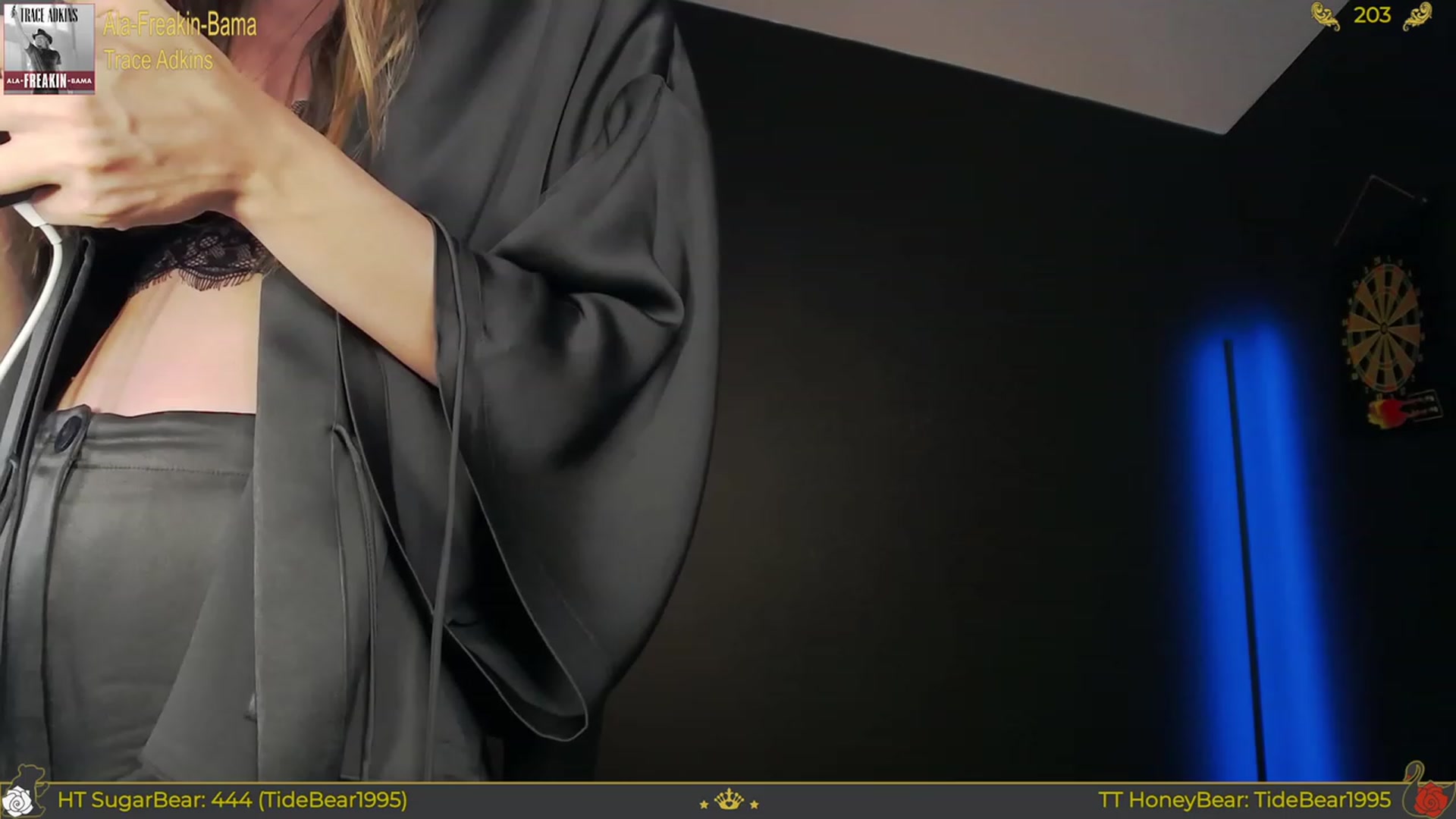 Gallery image thumbnail from JoBearr's myfreecams stream on, 07/16/2023, 23:52 image 3 of 20