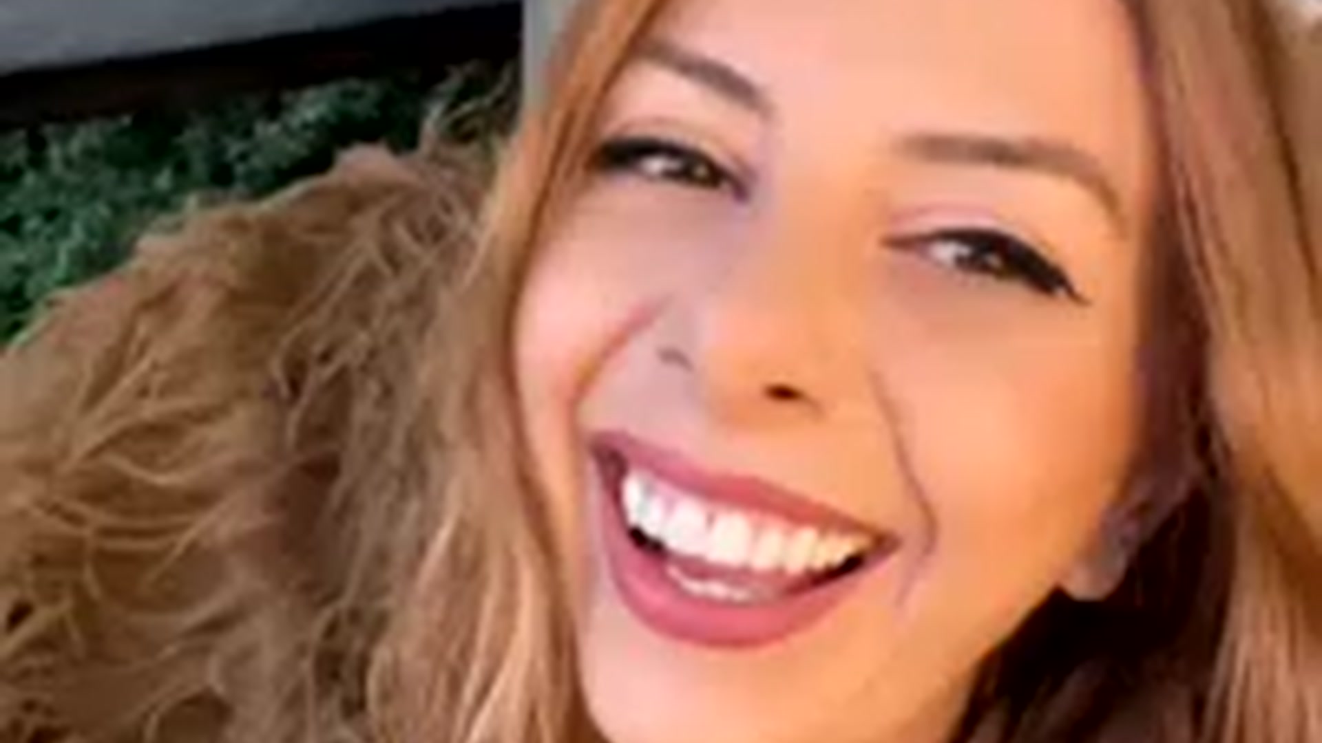 Gallery image thumbnail from JoBearr's myfreecams stream on, 07/23/2023, 18:13 image 9 of 20