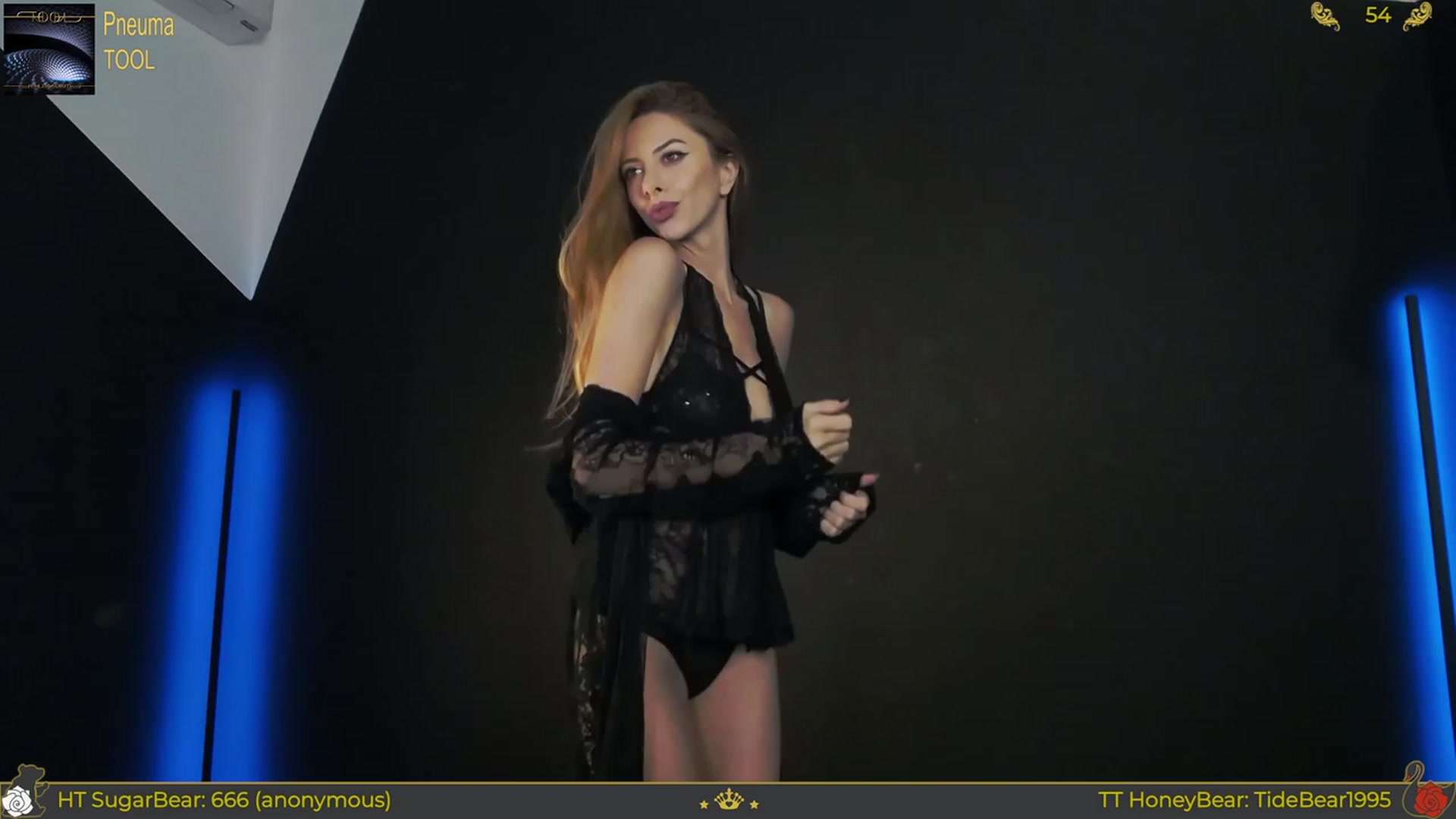 Gallery image thumbnail from JoBearr's myfreecams stream on, 10/09/2023, 24:12 image 12 of 20