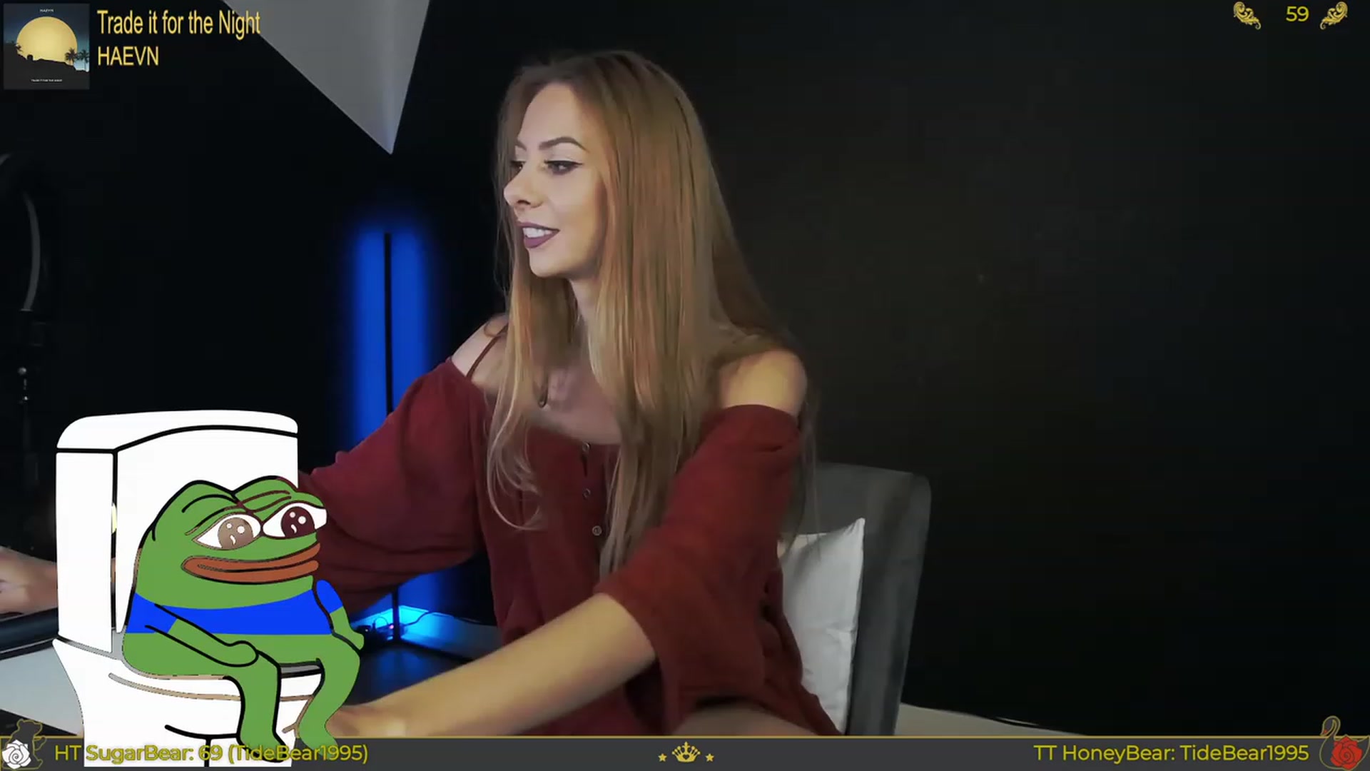 Gallery image thumbnail from JoBearr's myfreecams stream on, 10/15/2023, 20:58 image 7 of 20