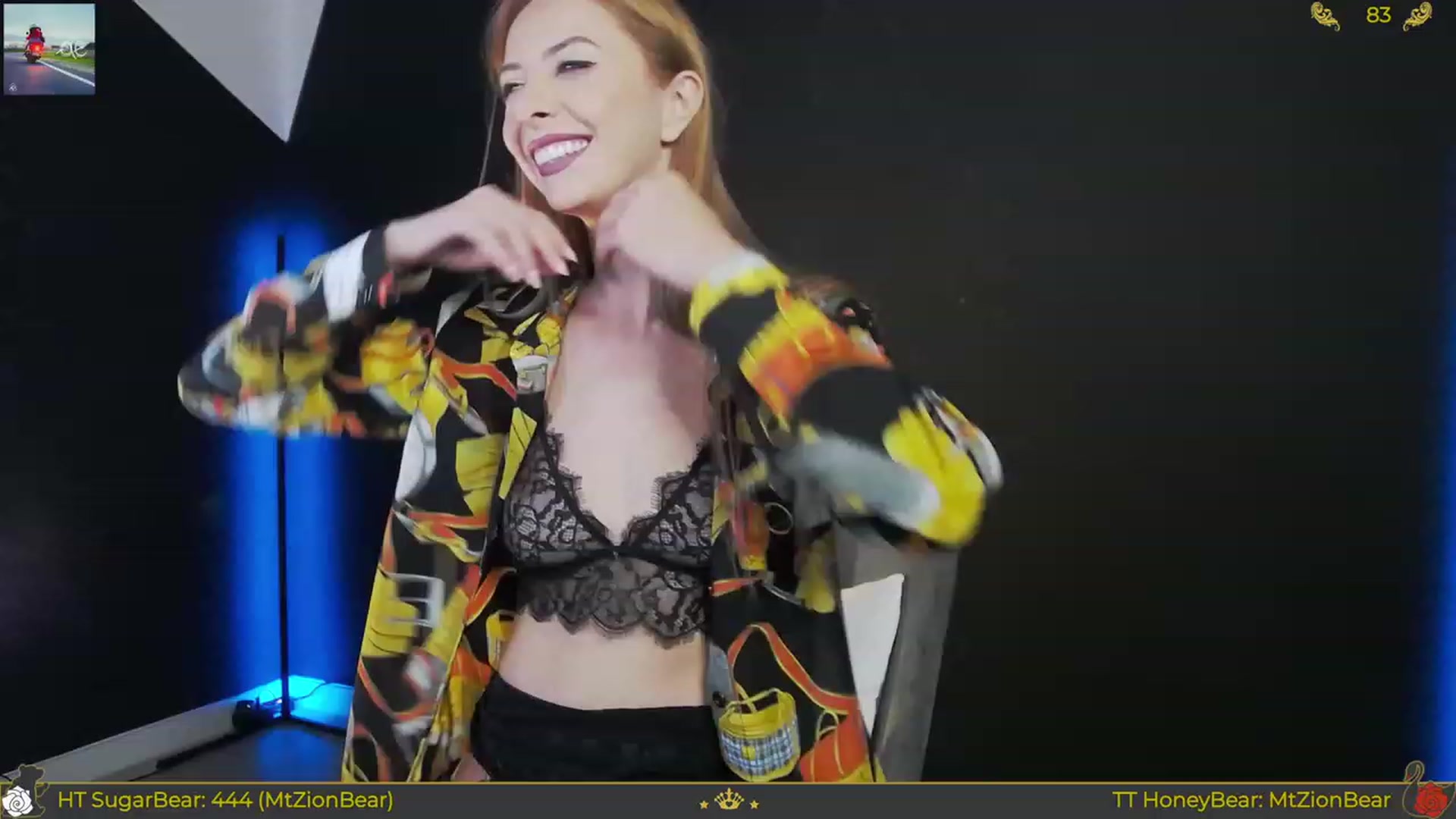 Gallery image thumbnail from JoBearr's myfreecams stream on, 10/22/2023, 22:20 image 2 of 20