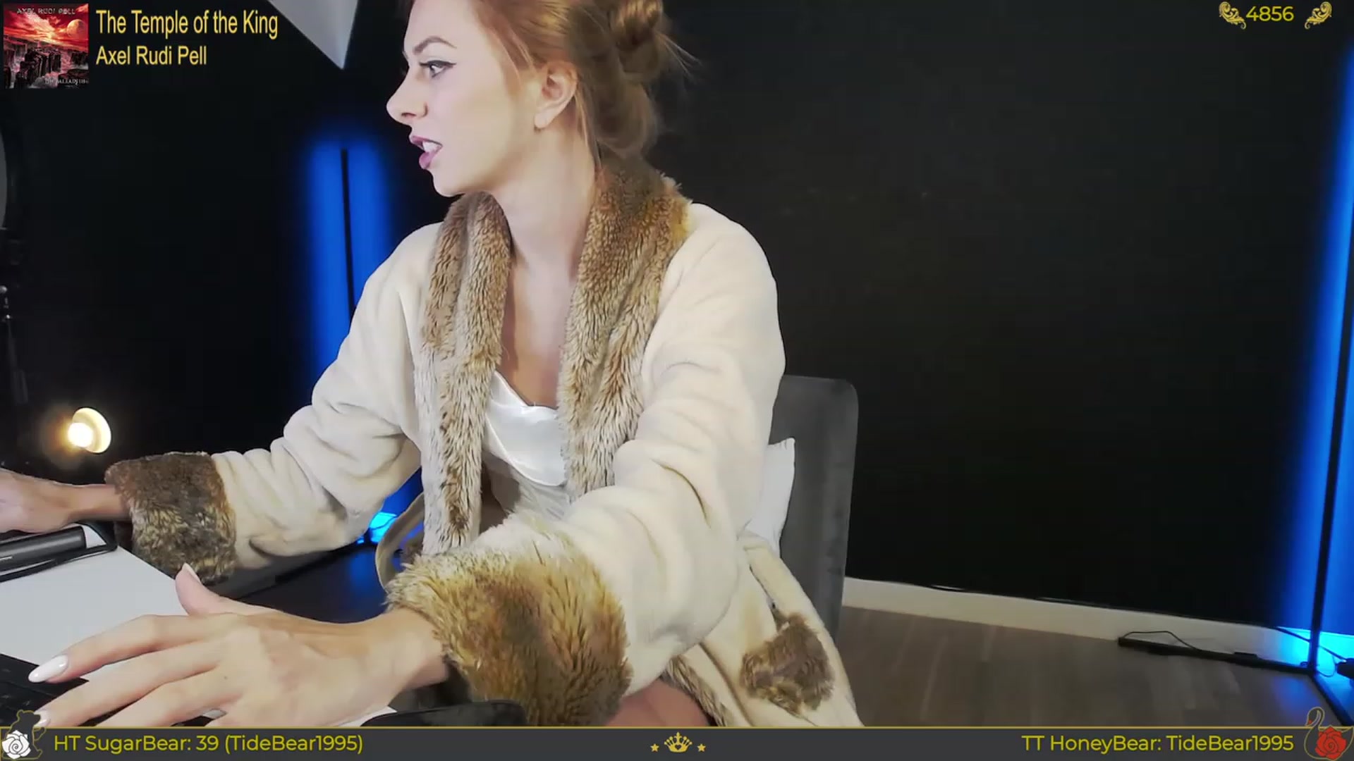 Gallery image thumbnail from JoBearr's myfreecams stream on, 11/04/2023, 24:01 image 1 of 20