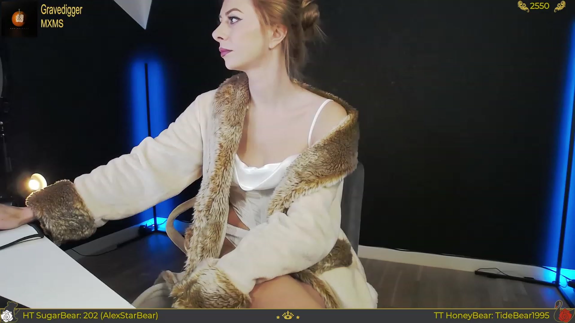 Gallery image thumbnail from JoBearr's myfreecams stream on, 11/04/2023, 24:01 image 20 of 20