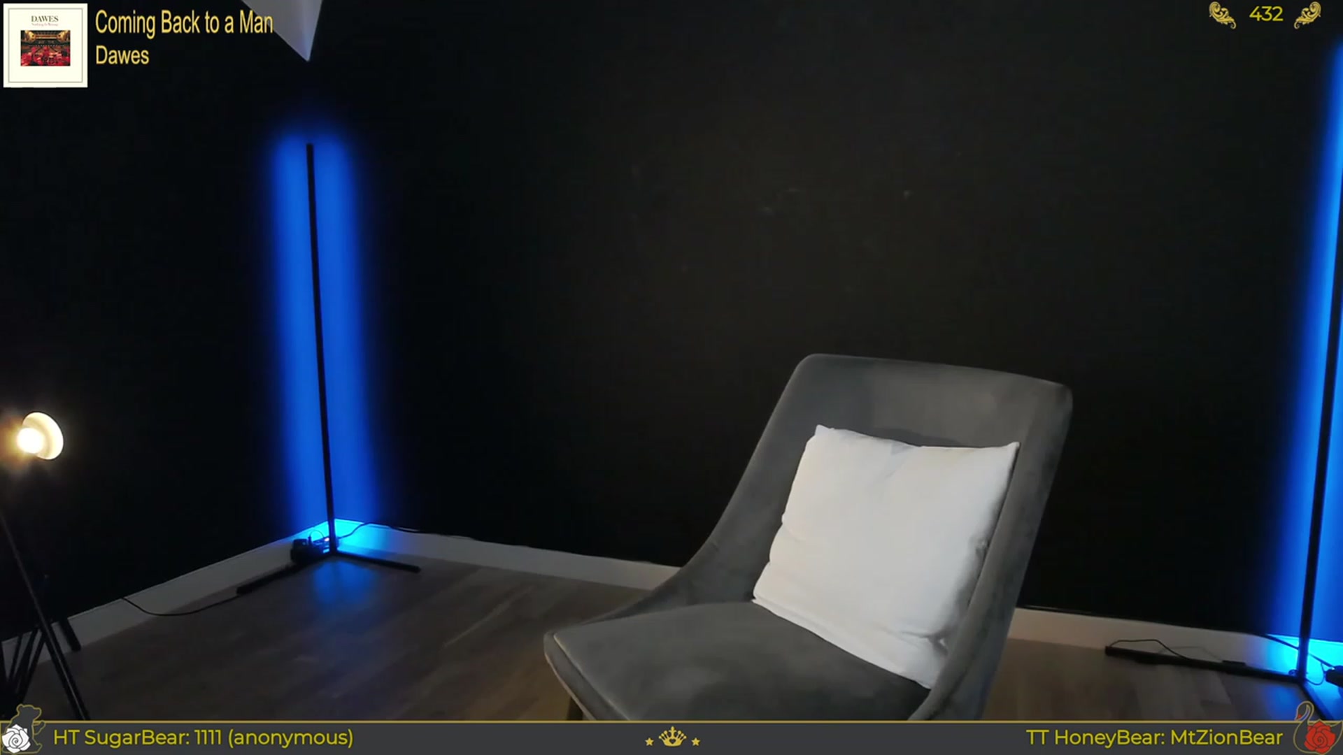 Gallery image thumbnail from JoBearr's myfreecams stream on, 11/08/2023, 04:06 image 18 of 20