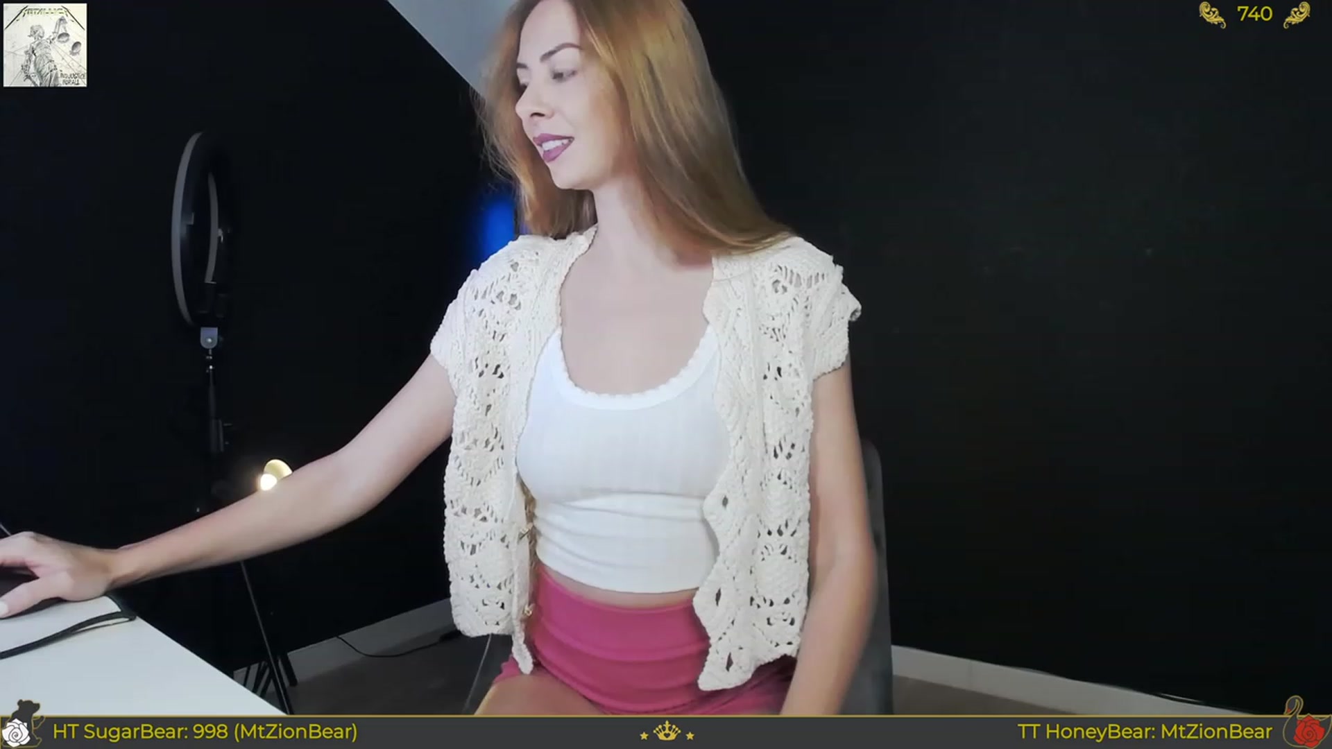 Gallery image thumbnail from JoBearr's myfreecams stream on, 11/15/2023, 24:01 image 9 of 20