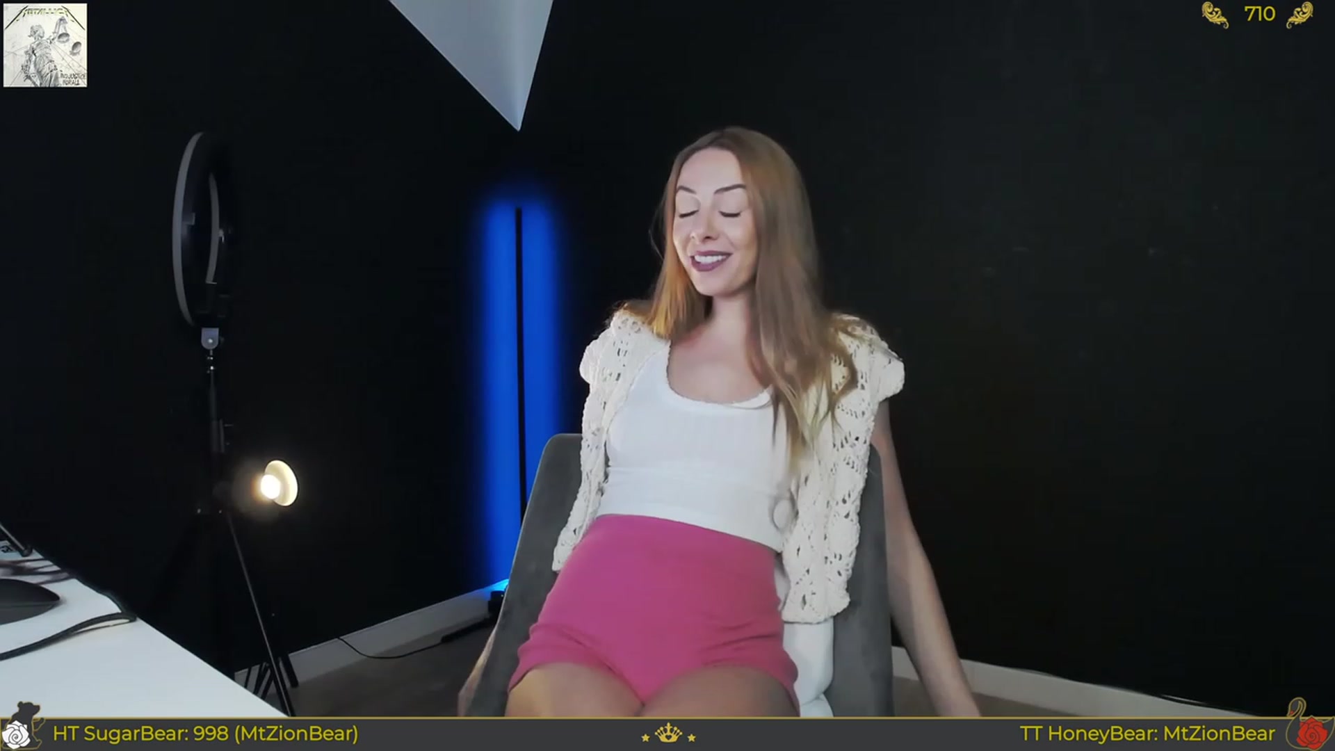 Gallery image thumbnail from JoBearr's myfreecams stream on, 11/15/2023, 24:01 image 19 of 20