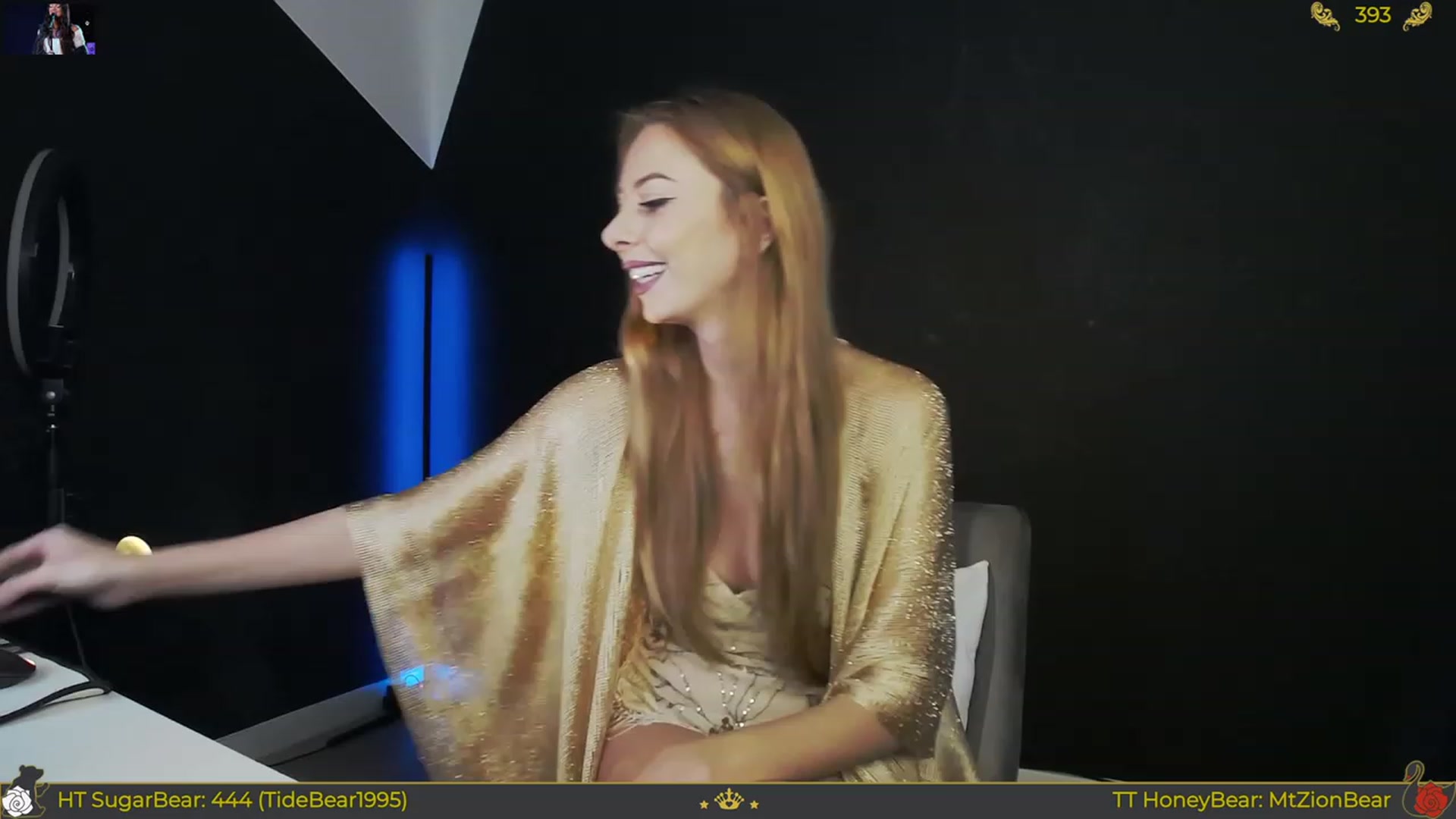 Gallery image thumbnail from JoBearr's myfreecams stream on, 11/23/2023, 24:00 image 8 of 20