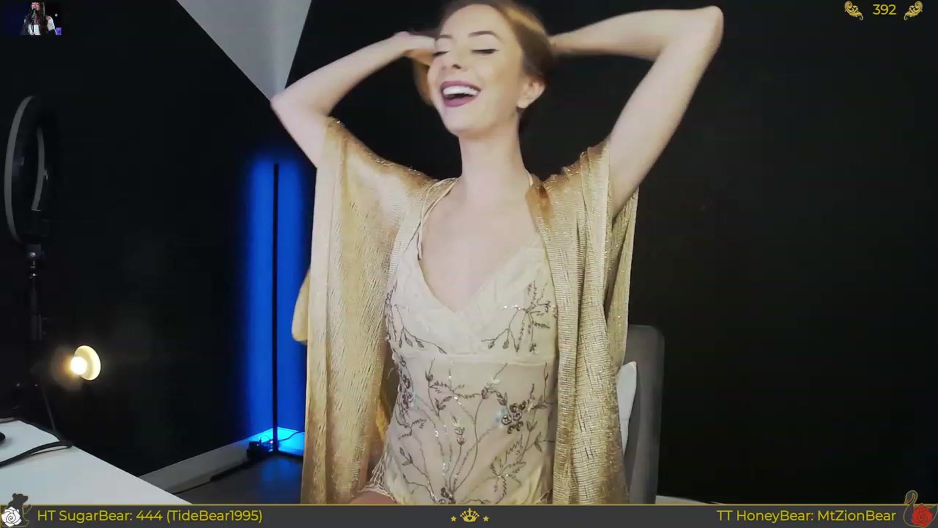 Gallery image thumbnail from JoBearr's myfreecams stream on, 11/23/2023, 24:00 image 18 of 20