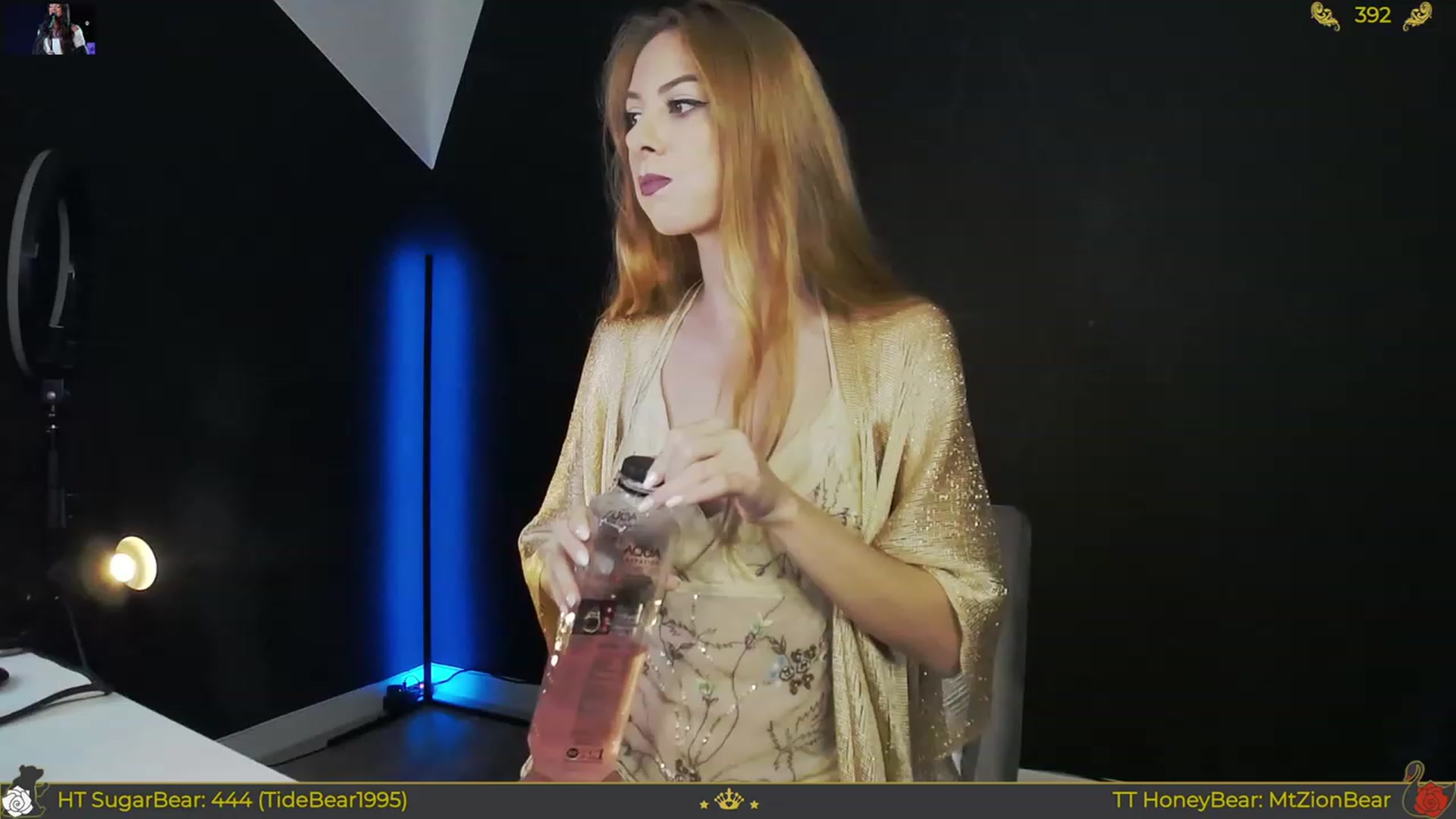 Gallery image thumbnail from JoBearr's myfreecams stream on, 11/23/2023, 24:00 image 16 of 20