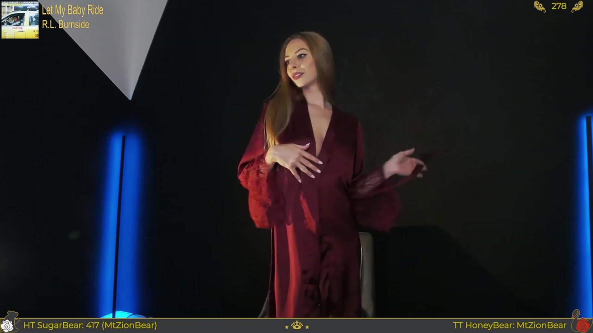 Gallery image thumbnail from JoBearr's myfreecams stream on, 11/27/2023, 24:02 image 14 of 20