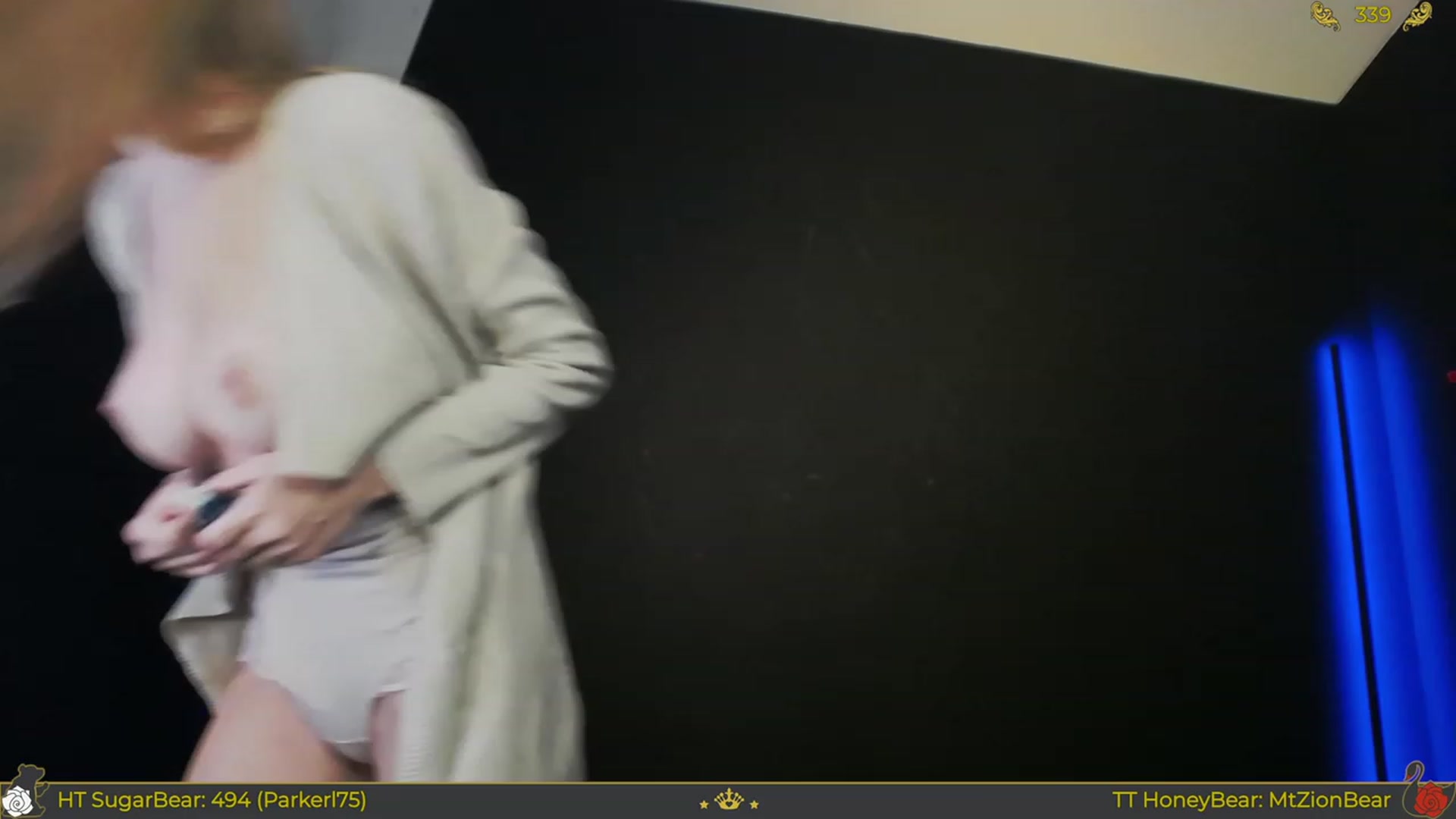 Gallery image thumbnail from JoBearr's myfreecams stream on, 12/13/2023, 01:54 image 14 of 20
