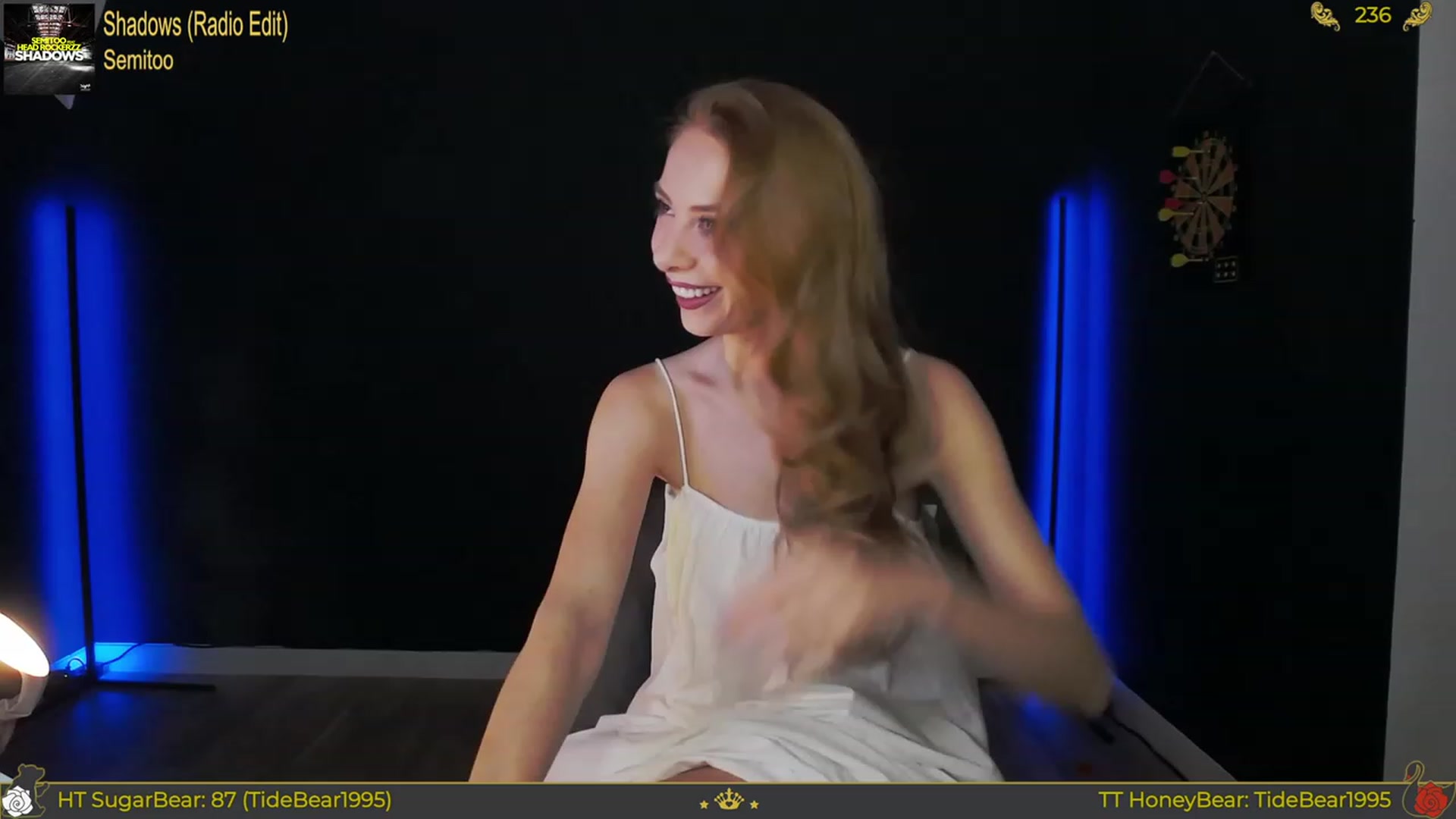 Gallery image thumbnail from JoBearr's myfreecams stream on, 12/16/2023, 23:44 image 5 of 20