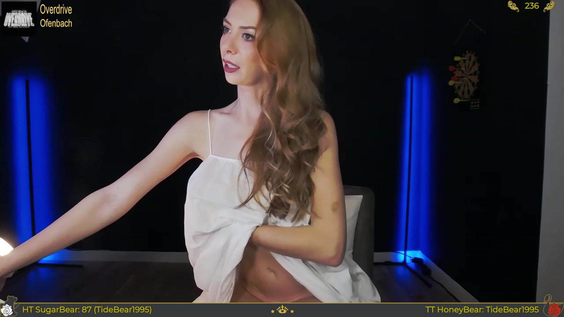 Gallery image thumbnail from JoBearr's myfreecams stream on, 12/16/2023, 23:44 image 6 of 20
