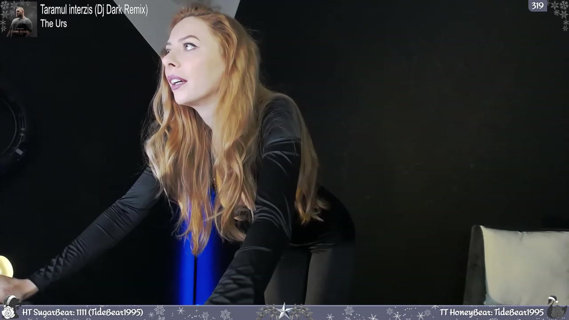 Gallery image thumbnail from JoBearr's myfreecams stream on, 12/31/2023, 24:55 image 3 of 20