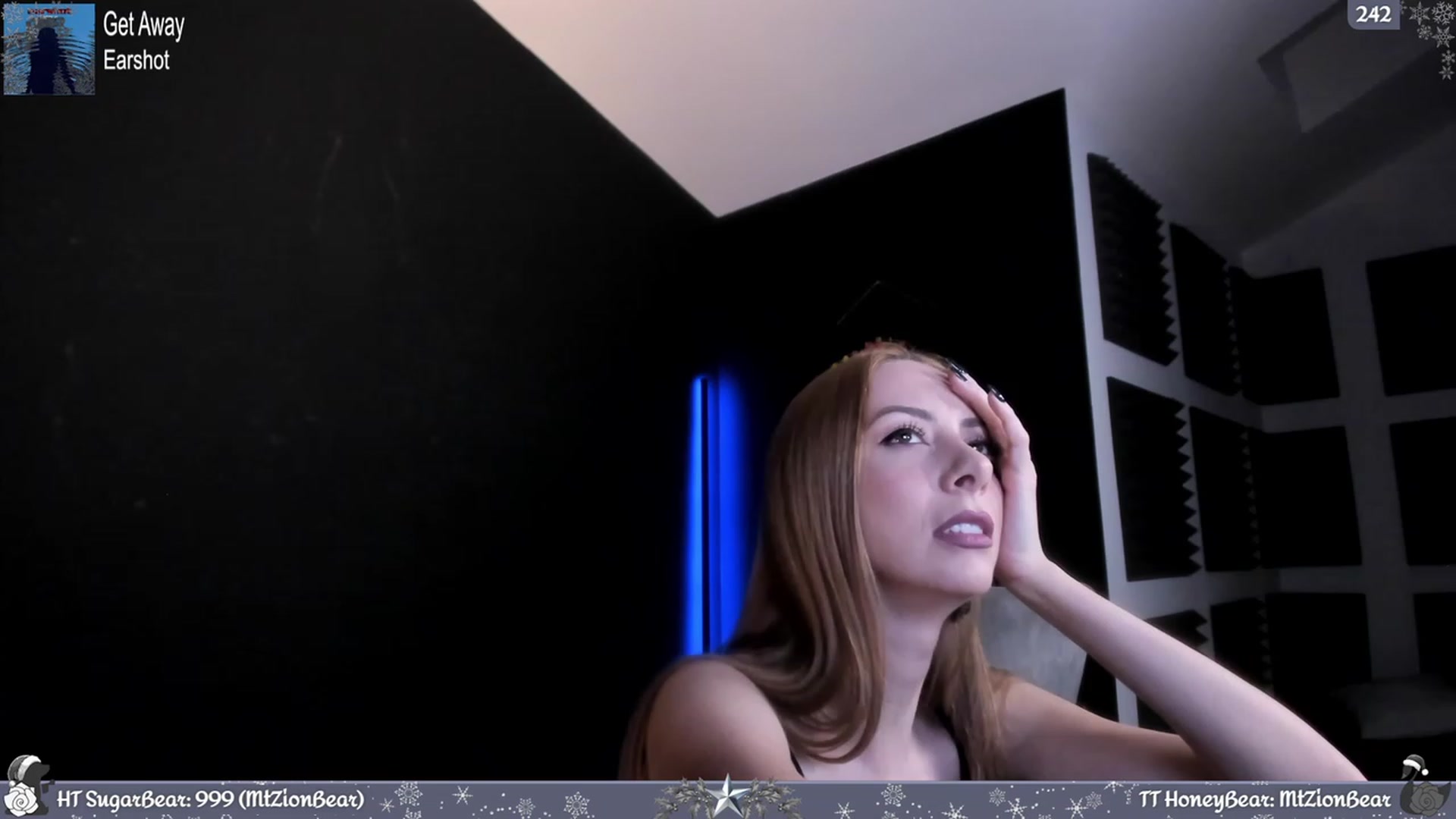 Gallery image thumbnail from JoBearr's myfreecams stream on, 01/06/2024, 02:10 image 12 of 20