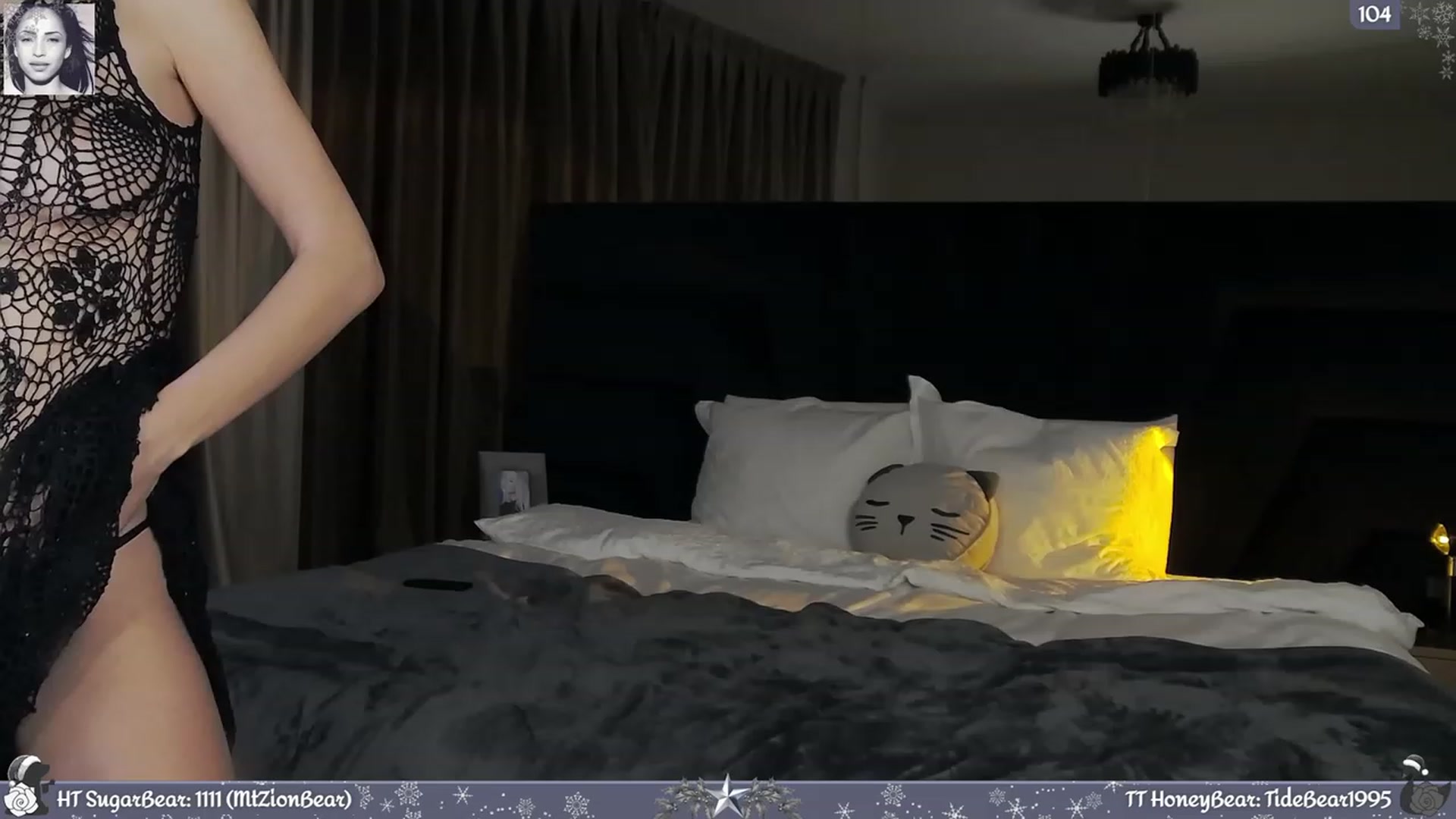 Gallery image thumbnail from JoBearr's myfreecams stream on, 01/13/2024, 02:48 image 10 of 20