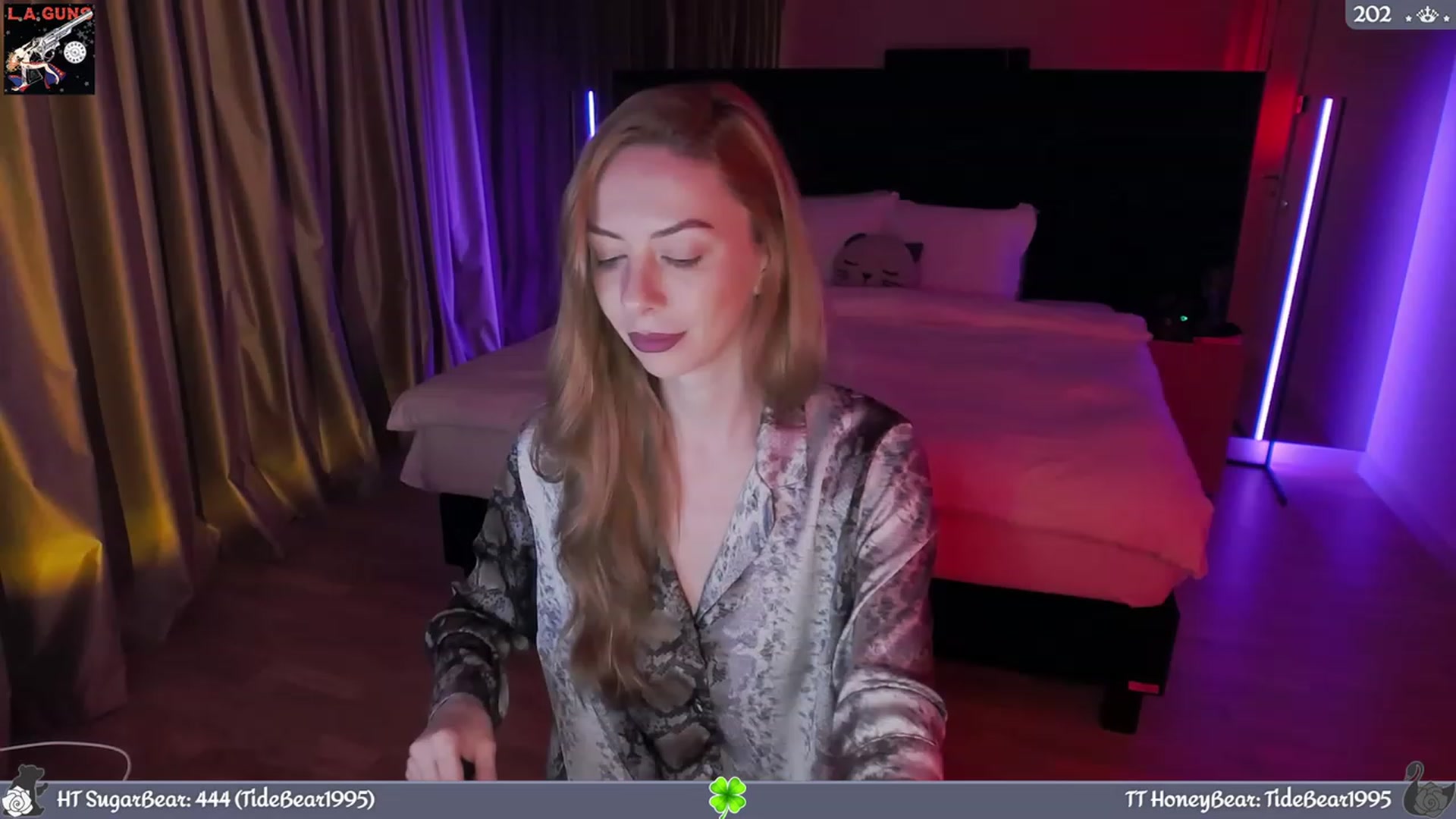 Gallery image thumbnail from JoBearr's myfreecams stream on, 03/07/2024, 02:24 image 5 of 20
