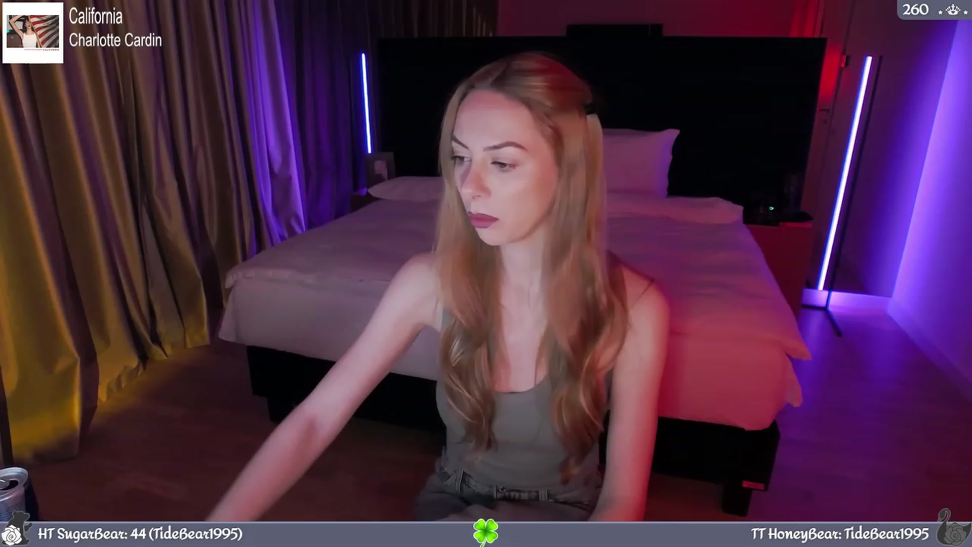 Gallery image thumbnail from JoBearr's myfreecams stream on, 03/10/2024, 24:00 image 12 of 20