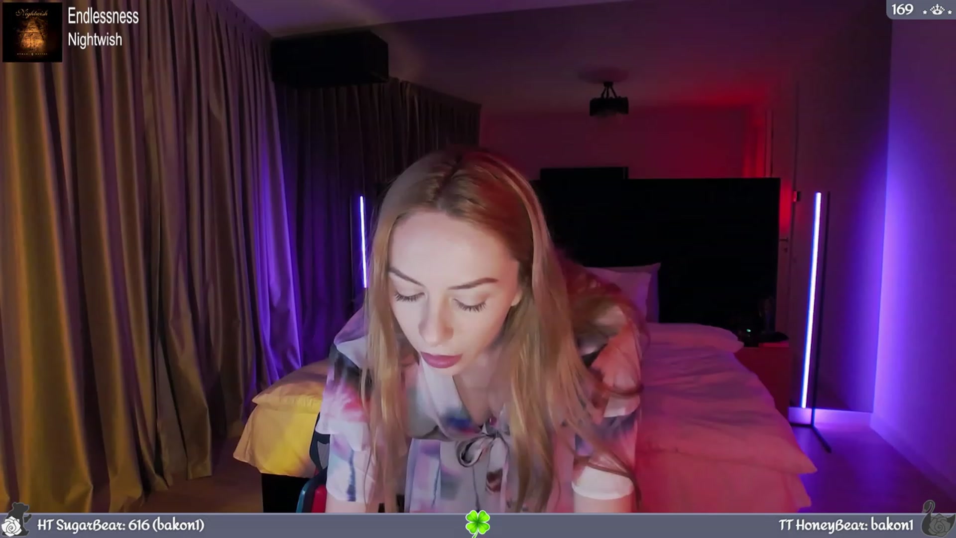 Gallery image thumbnail from JoBearr's myfreecams stream on, 03/11/2024, 24:50 image 12 of 20