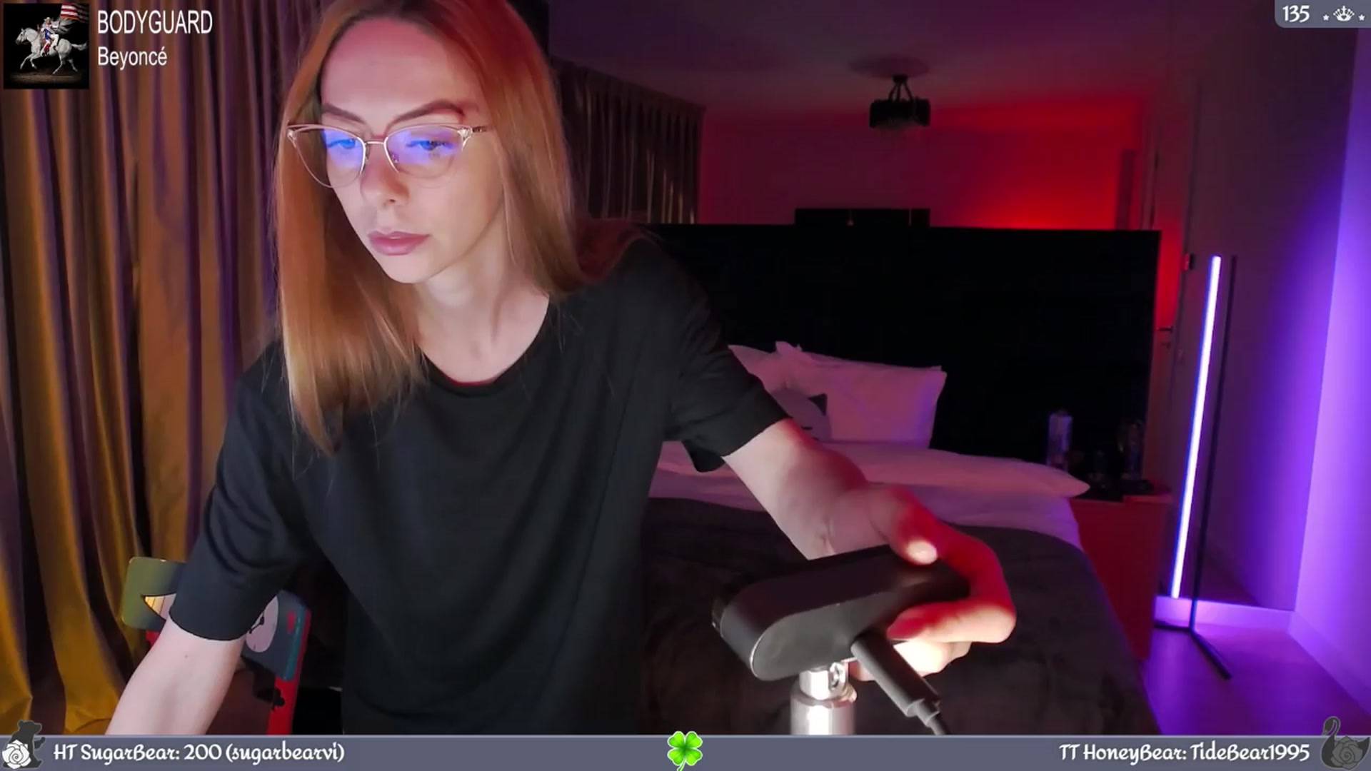 Gallery image thumbnail from JoBearr's myfreecams stream on, 03/30/2024, 01:51 image 4 of 20
