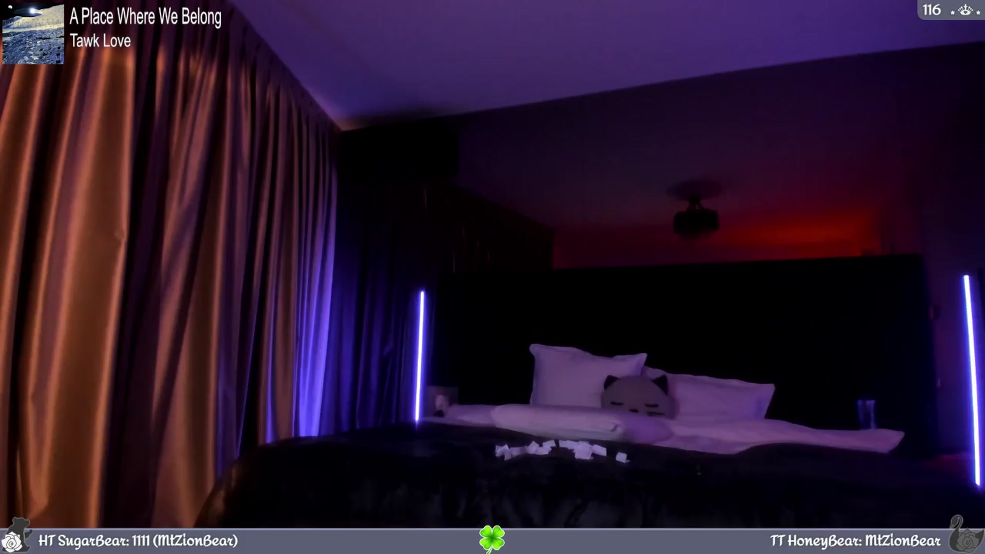 Gallery image thumbnail from JoBearr's myfreecams stream on, 03/31/2024, 02:37 image 5 of 20