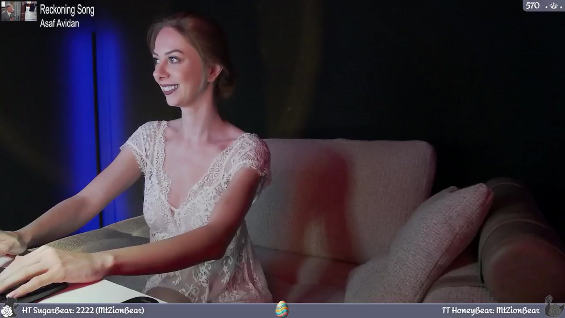 Gallery image thumbnail from JoBearr's myfreecams stream on, 04/28/2024, 23:10 image 15 of 20
