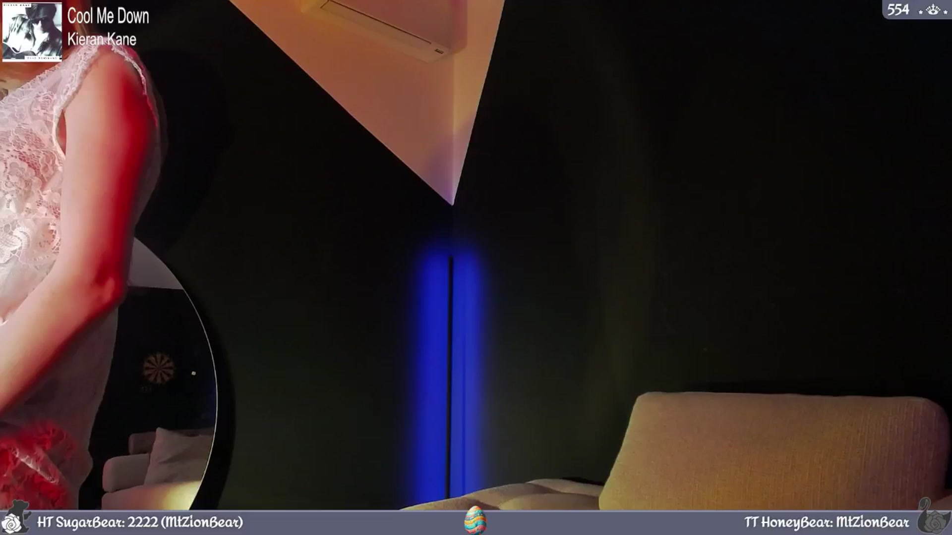 Gallery image thumbnail from JoBearr's myfreecams stream on, 04/29/2024, 24:13 image 2 of 20