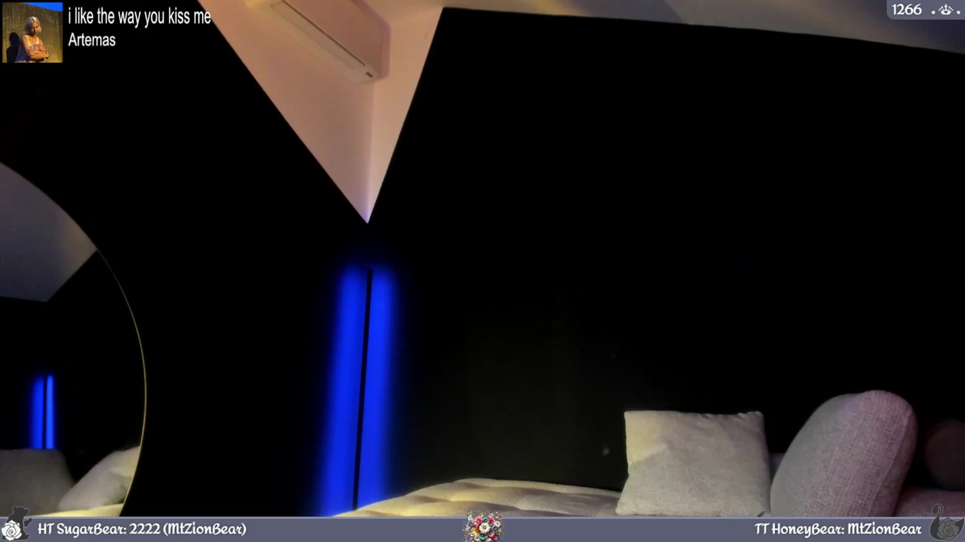 Gallery image thumbnail from JoBearr's myfreecams stream on, 05/16/2024, 24:02 image 20 of 20