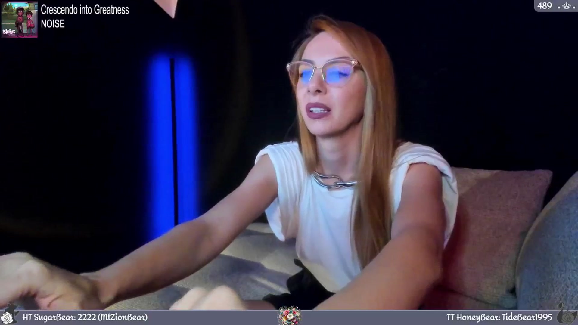 Gallery image thumbnail from JoBearr's myfreecams stream on, 05/23/2024, 02:32 image 17 of 20