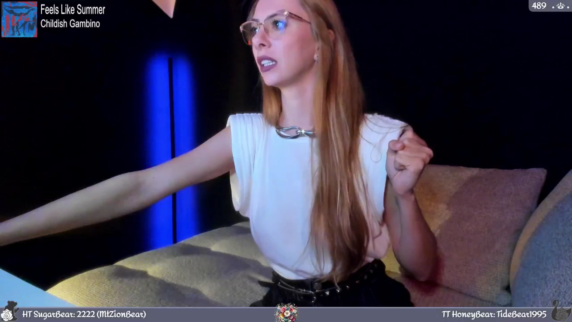 Gallery image thumbnail from JoBearr's myfreecams stream on, 05/23/2024, 02:32 image 16 of 20