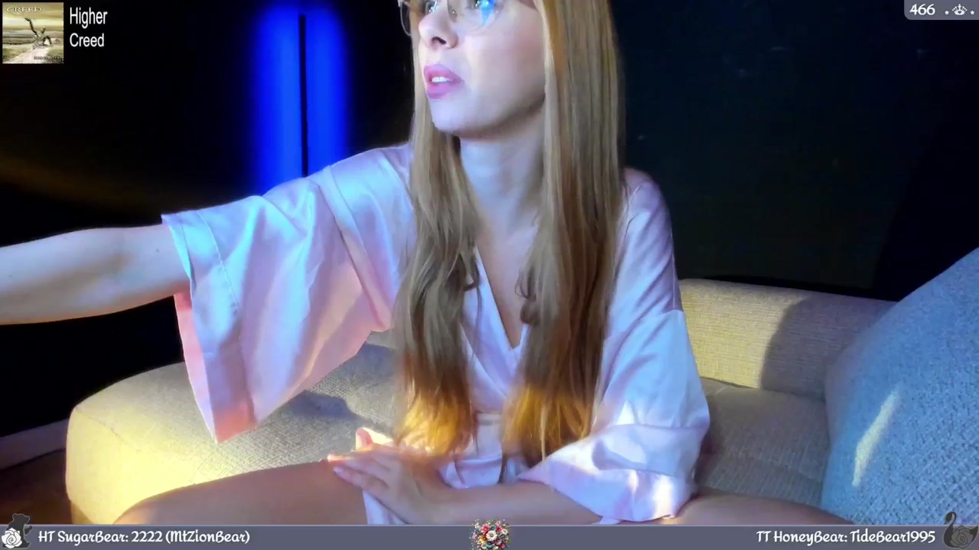 Gallery image thumbnail from JoBearr's myfreecams stream on, 05/25/2024, 24:31 image 12 of 20