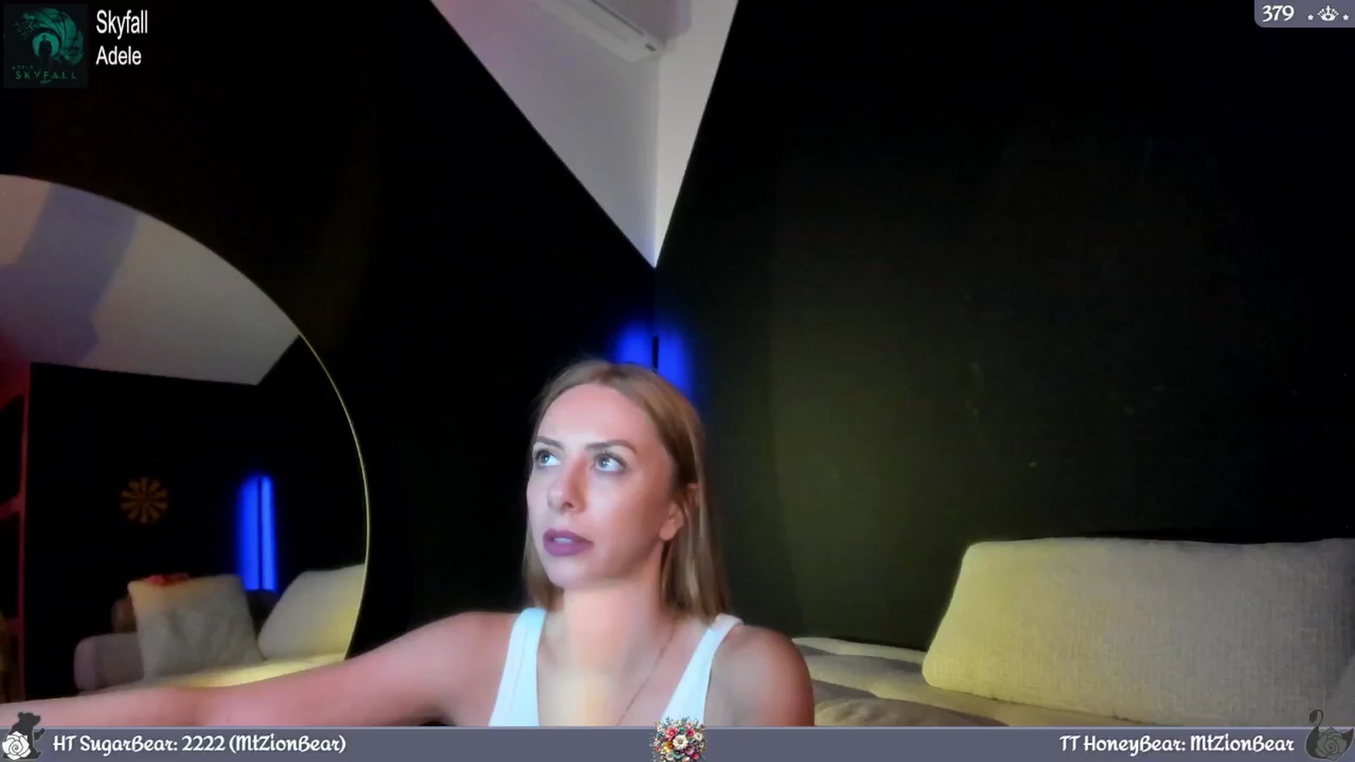 Gallery image thumbnail from JoBearr's myfreecams stream on, 05/29/2024, 24:03 image 17 of 20