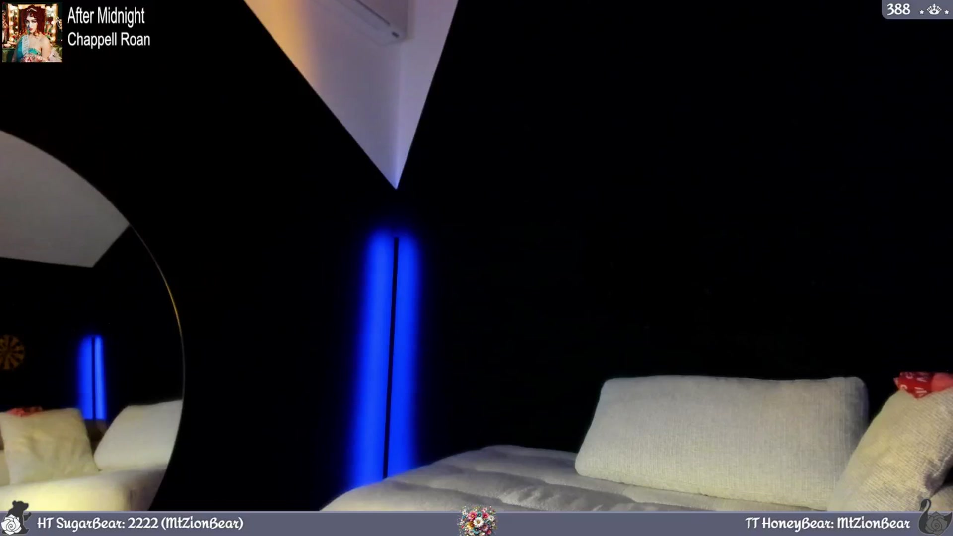 Gallery image thumbnail from JoBearr's myfreecams stream on, 05/29/2024, 24:03 image 14 of 20