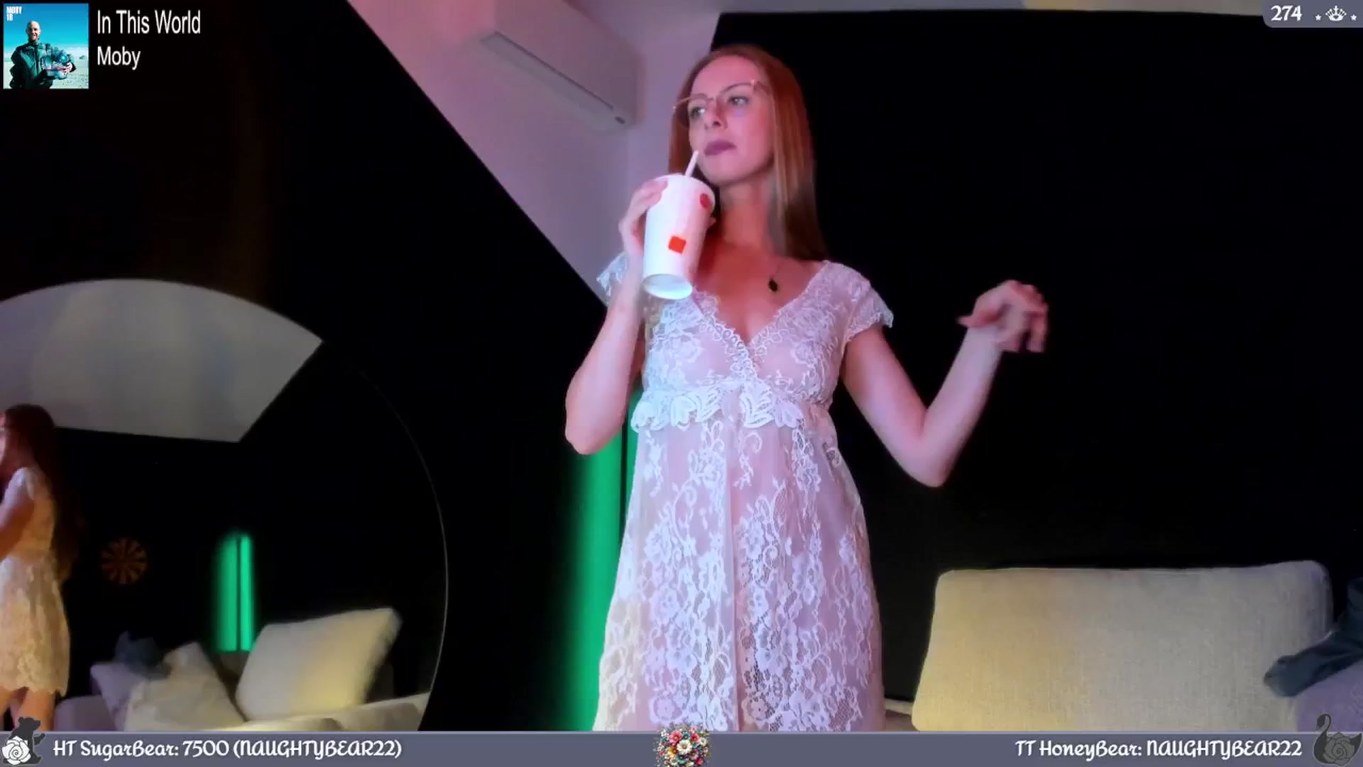 Gallery image thumbnail from JoBearr's myfreecams stream on, 05/30/2024, 24:25 image 6 of 20
