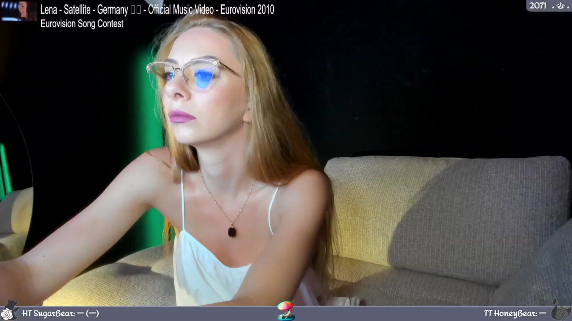 Gallery image thumbnail from JoBearr's myfreecams stream on, 06/06/2024, 01:10 image 1 of 20
