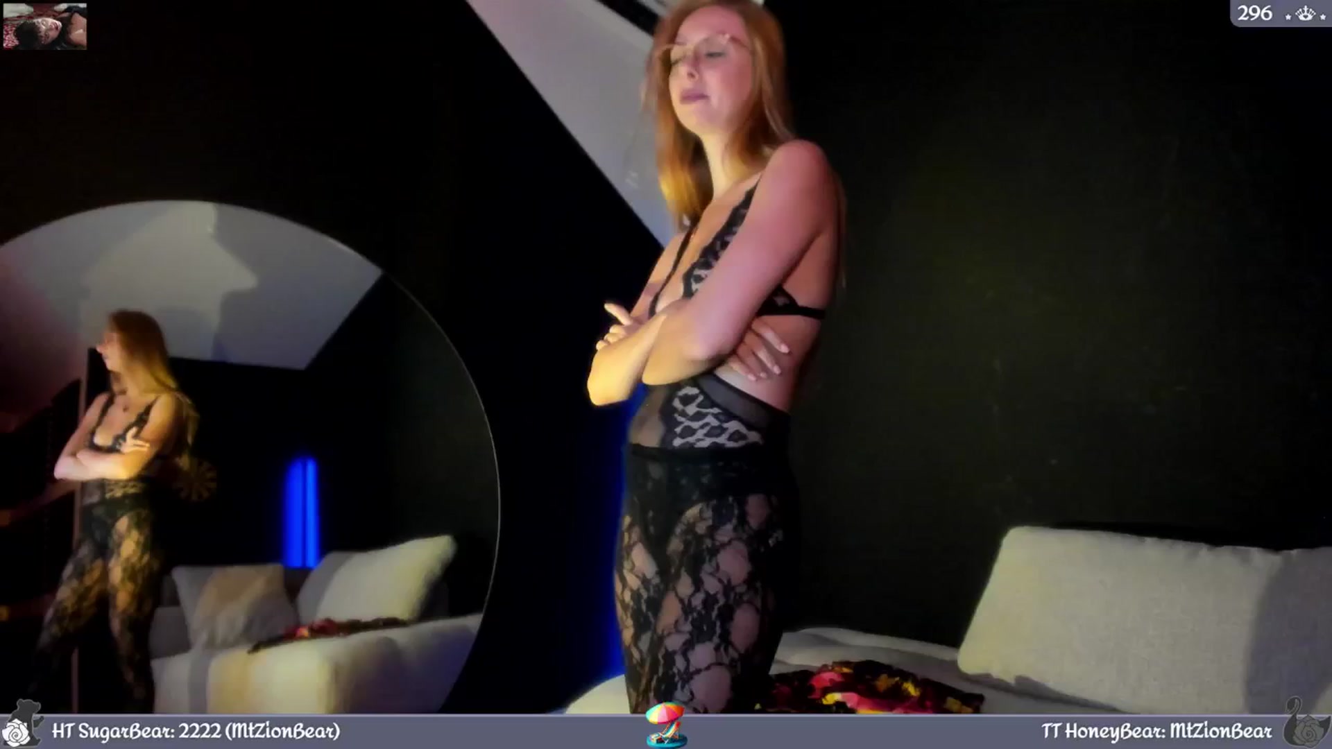 Gallery image thumbnail from JoBearr's myfreecams stream on, 06/09/2024, 02:02 image 4 of 20