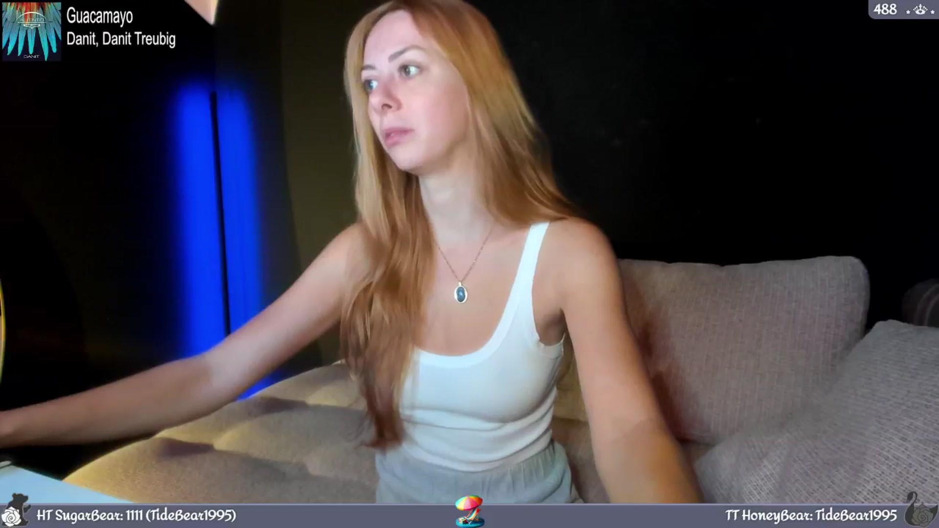 Gallery image thumbnail from JoBearr's myfreecams stream on, 06/15/2024, 24:02 image 6 of 20
