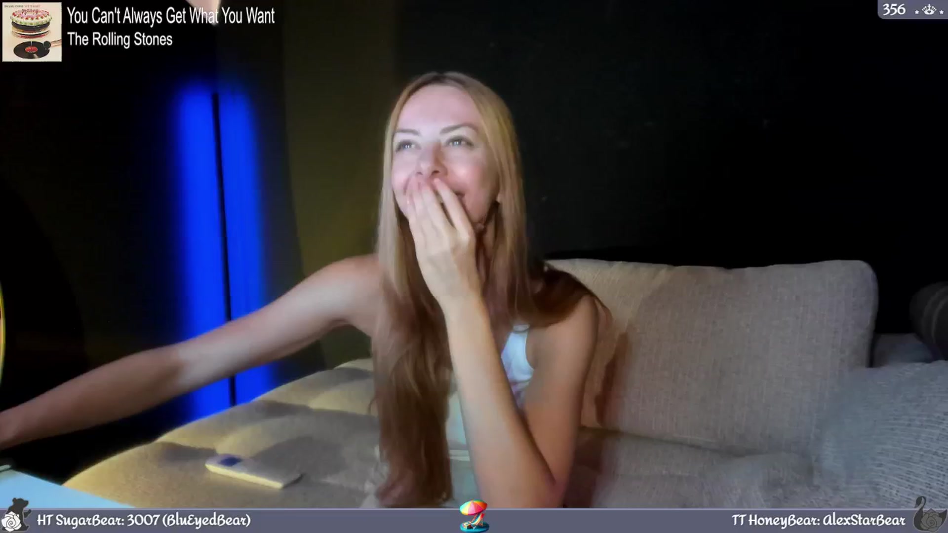 Gallery image thumbnail from JoBearr's myfreecams stream on, 06/15/2024, 24:42 image 1 of 20