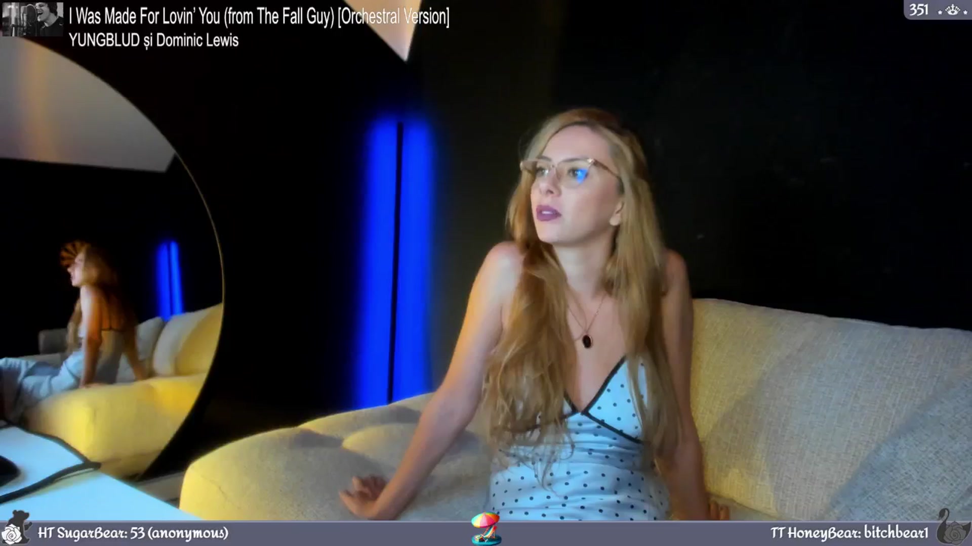 Gallery image thumbnail from JoBearr's myfreecams stream on, 06/20/2024, 24:03 image 4 of 20