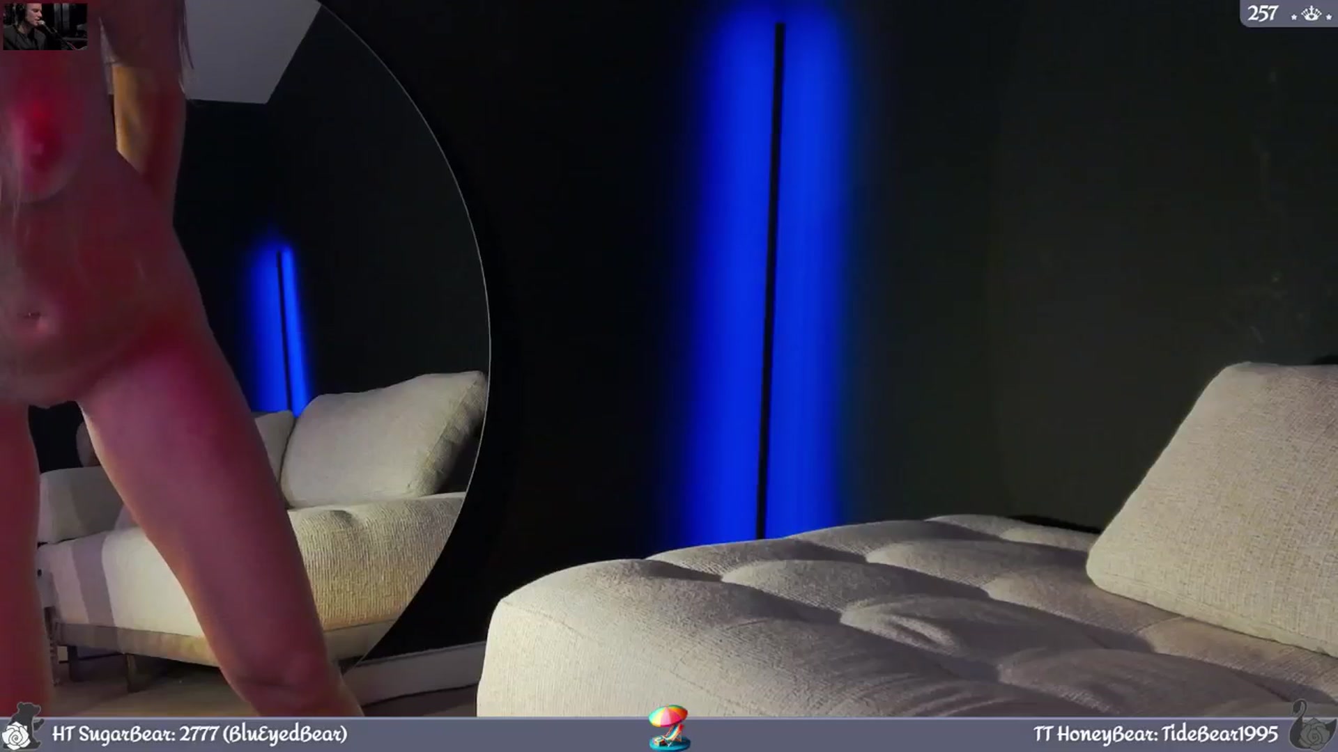 Gallery image thumbnail from JoBearr's myfreecams stream on, 06/20/2024, 24:03 image 16 of 20
