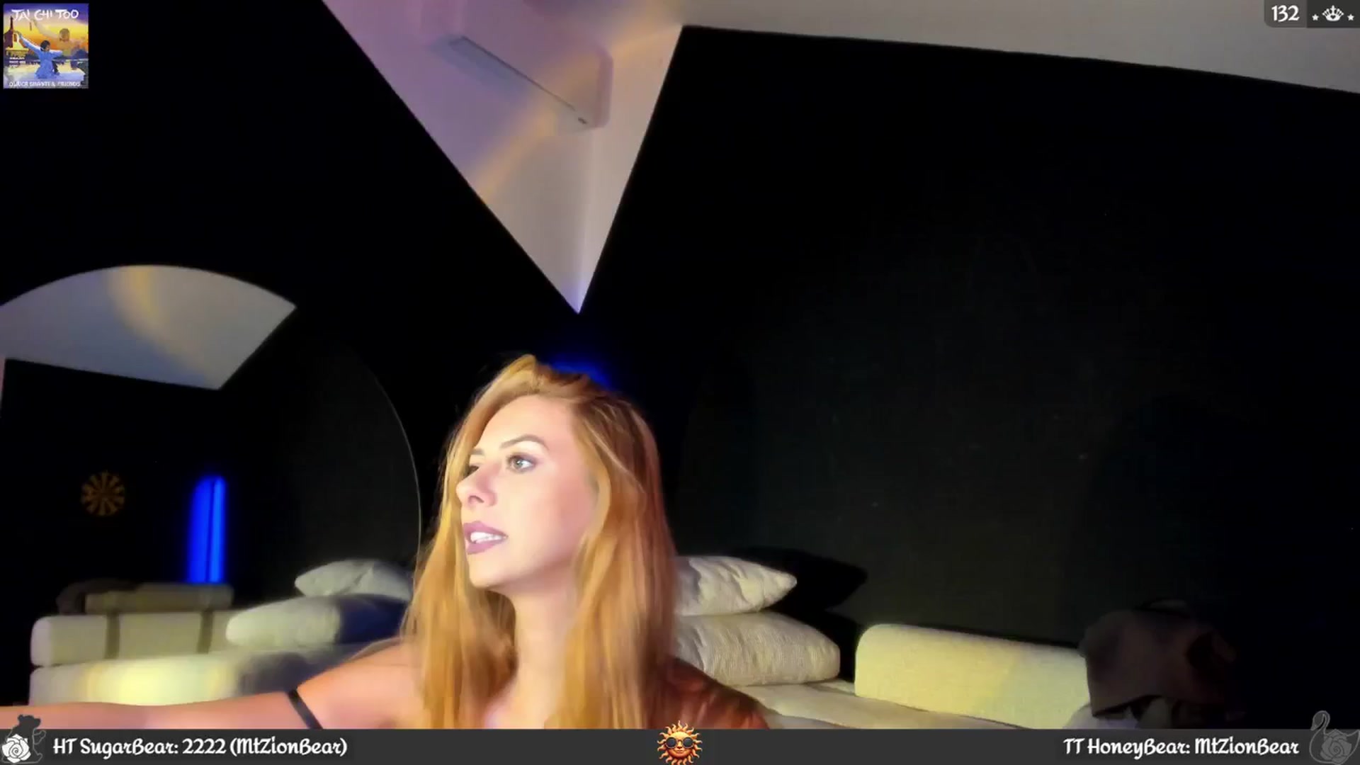 Gallery image thumbnail from JoBearr's myfreecams stream on, 08/08/2024, 01:37 image 2 of 20